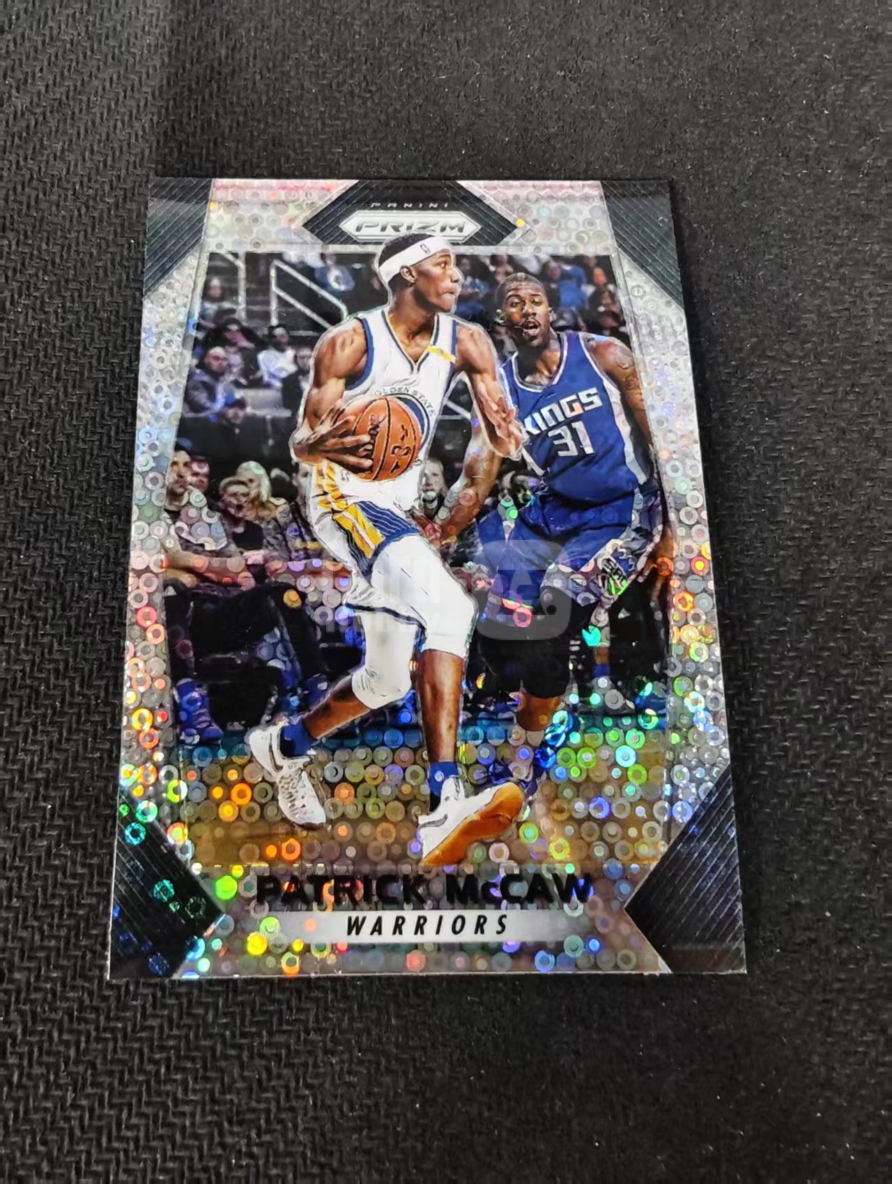 2017-18 Panini Prizm Patrick McCaw 勇士队 麦考 泡泡折 PZ 划痕 边角瑕疵 #45