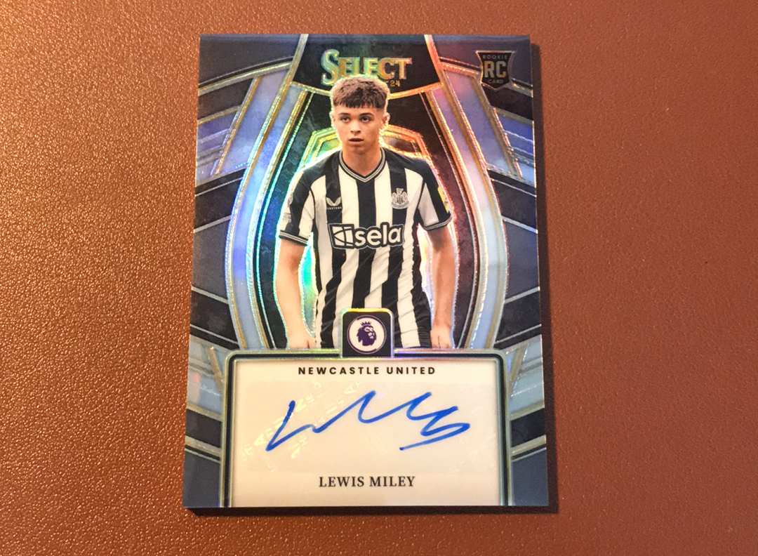 2023-24 Panini Select Lewis Miley RC 刘易斯 米粒 新秀 签字 纽卡斯尔 英超 卡品如图 一天一快递不累计
