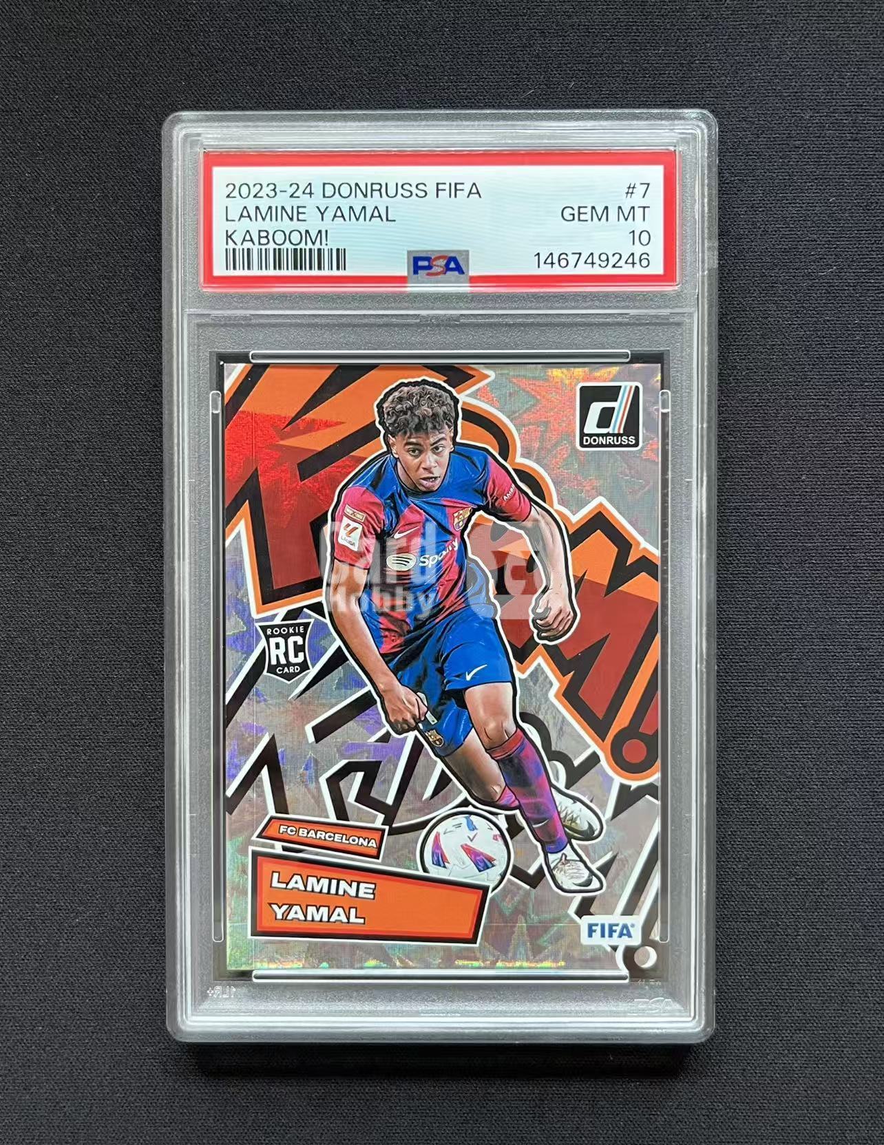 【长安代卖精品】2023-24 Panini Donruss 杜蕾斯 Lamine Yamal 西班牙 巴萨 新秀RC 拉明 亚马尔 Kaboom! 新秀卡爆特卡 大比例 箱货 SSP PSA10分评级 完美品相 收藏必备【CA40】（L）