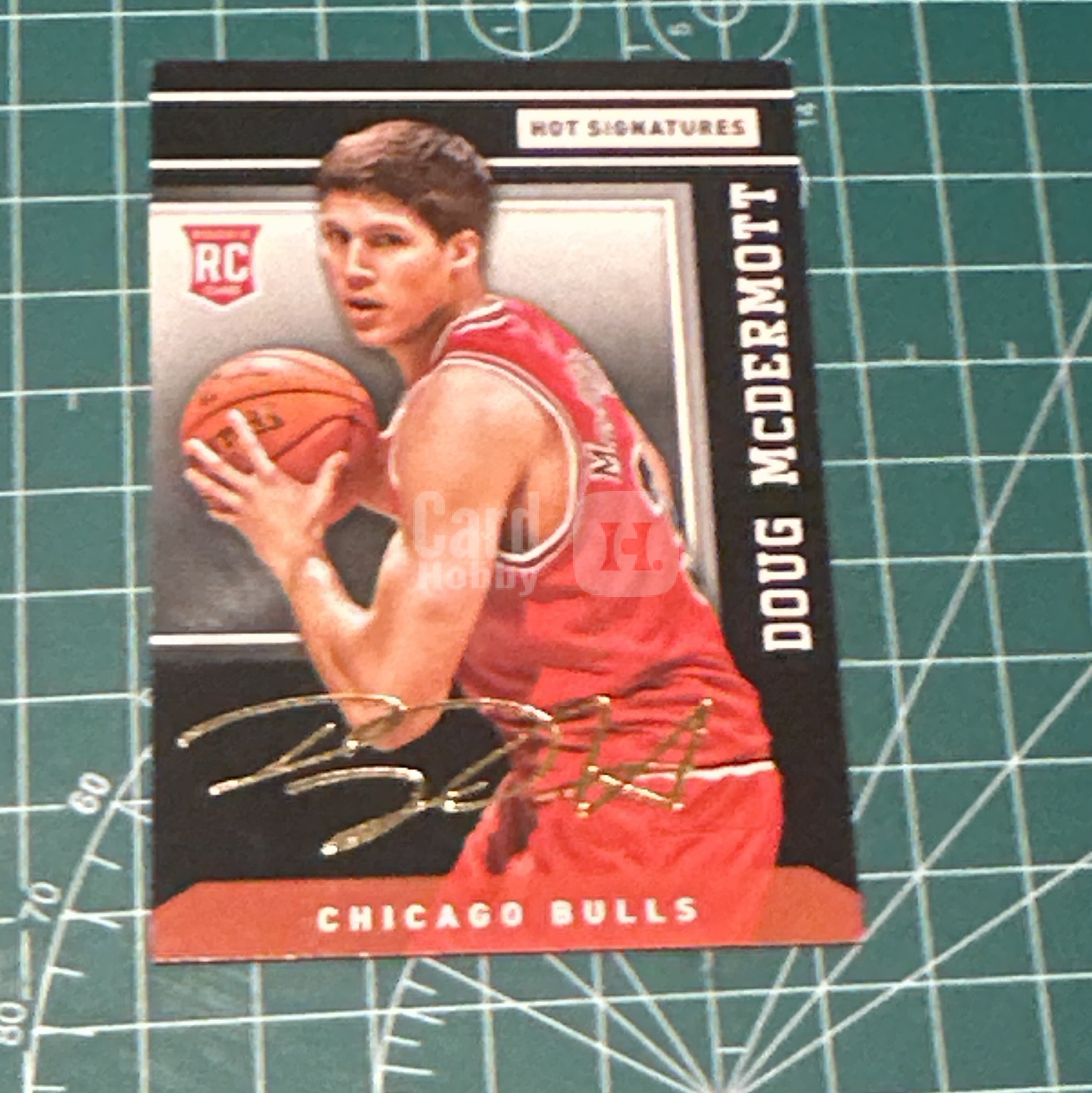 2014-15 Panini S.p.A Doug McDermott RC 中雅图/中亚图 道格麦克德莫特 新秀年 金签卡 签名 签字 金色印签 特卡 老卡 绝版卡 稀有大比例