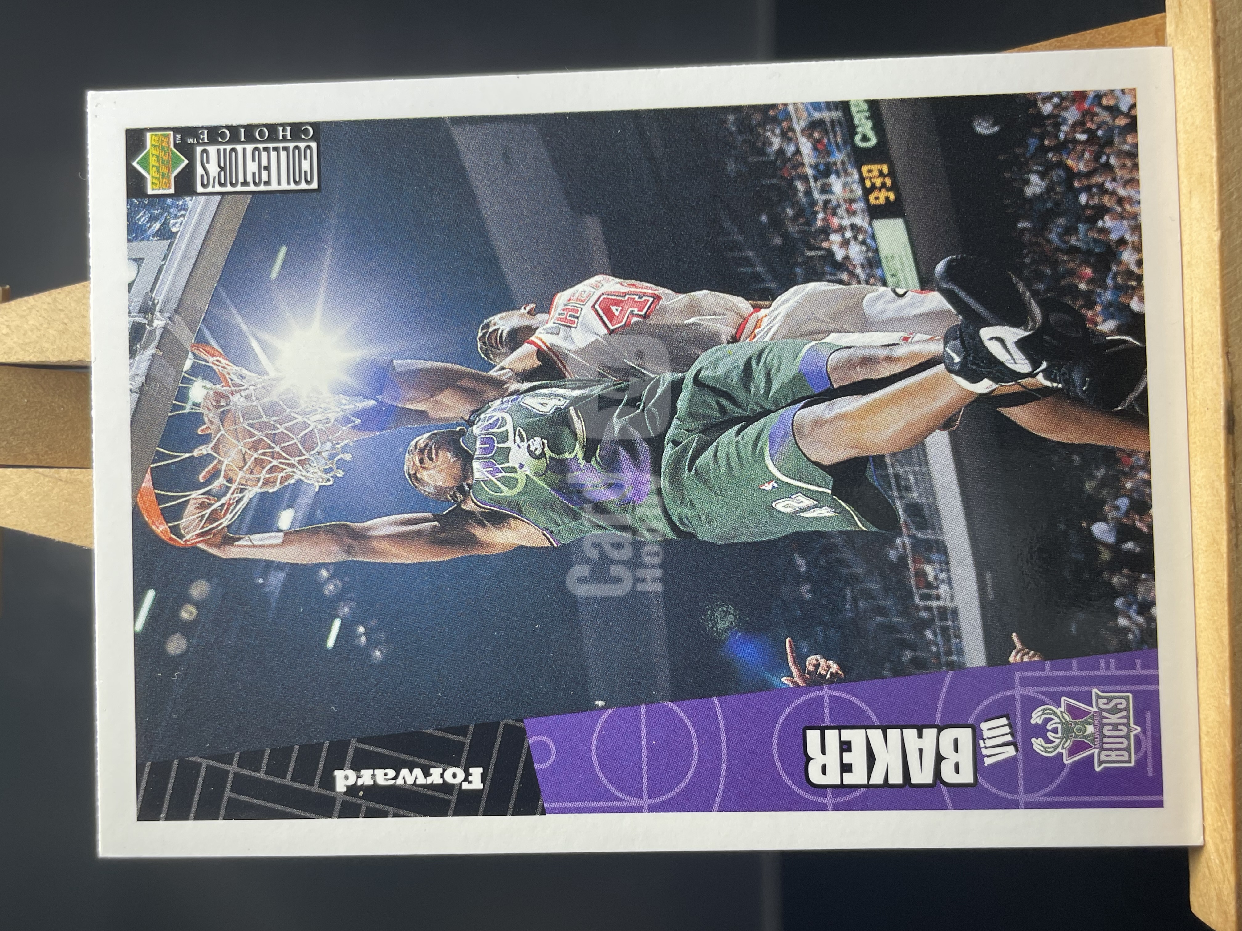 (A1) 1995 UPPER DECK 老卡 文 贝克 卡面老化 边角微瑕 售出不退不换 !!!