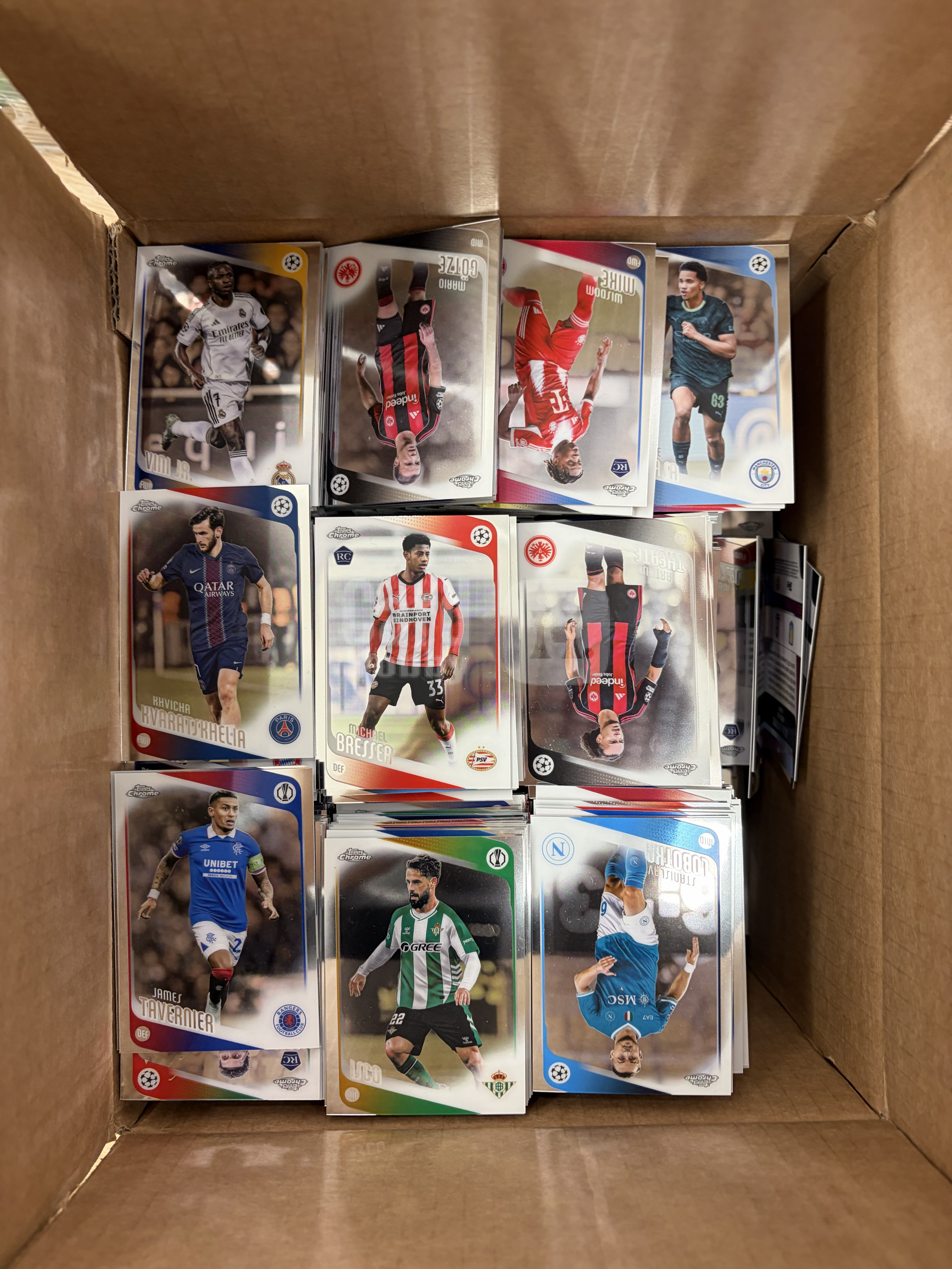 2025-26 Topps Chrome Base 欧战TC 2000张左右base打包 巴塞罗那皇家马德里曼城巴黎圣日耳曼拜仁慕尼黑阿森纳利物浦等 不保人物不保卡品 顺丰到付介意勿拍