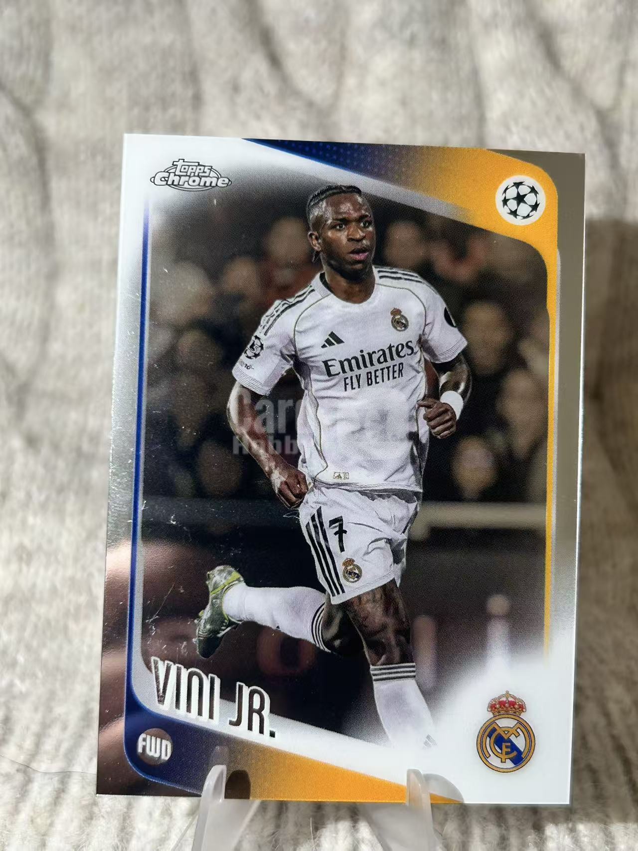 2024 Topps UEFA Champions League Vinícius Júnior 维尼修斯 皇马前锋 绰号小熊 速度劲爆盘带华丽 卡面亮面好看 收藏凑套优选