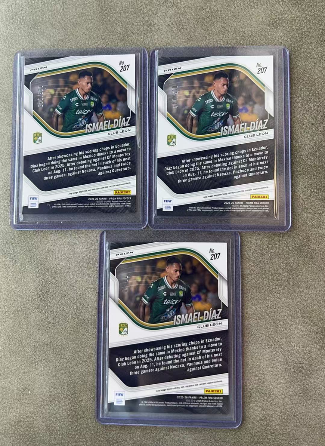6008【330球星卡实体店代卖】 panini 25-26 prizm FIFA Ismael Diaz 莱昂 伊斯梅尔 迪亚斯 红折 青碎冰 149 99编 共计3张(UK23)