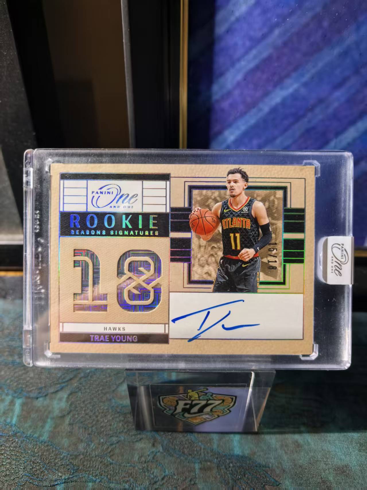 2024-25 Panini One and One Trae Young One原封砖 老鹰 特雷 杨 吹杨 纽约市长 17/18编 新秀赛季选秀年份 数据签 签字 卡签 收藏必备 李总