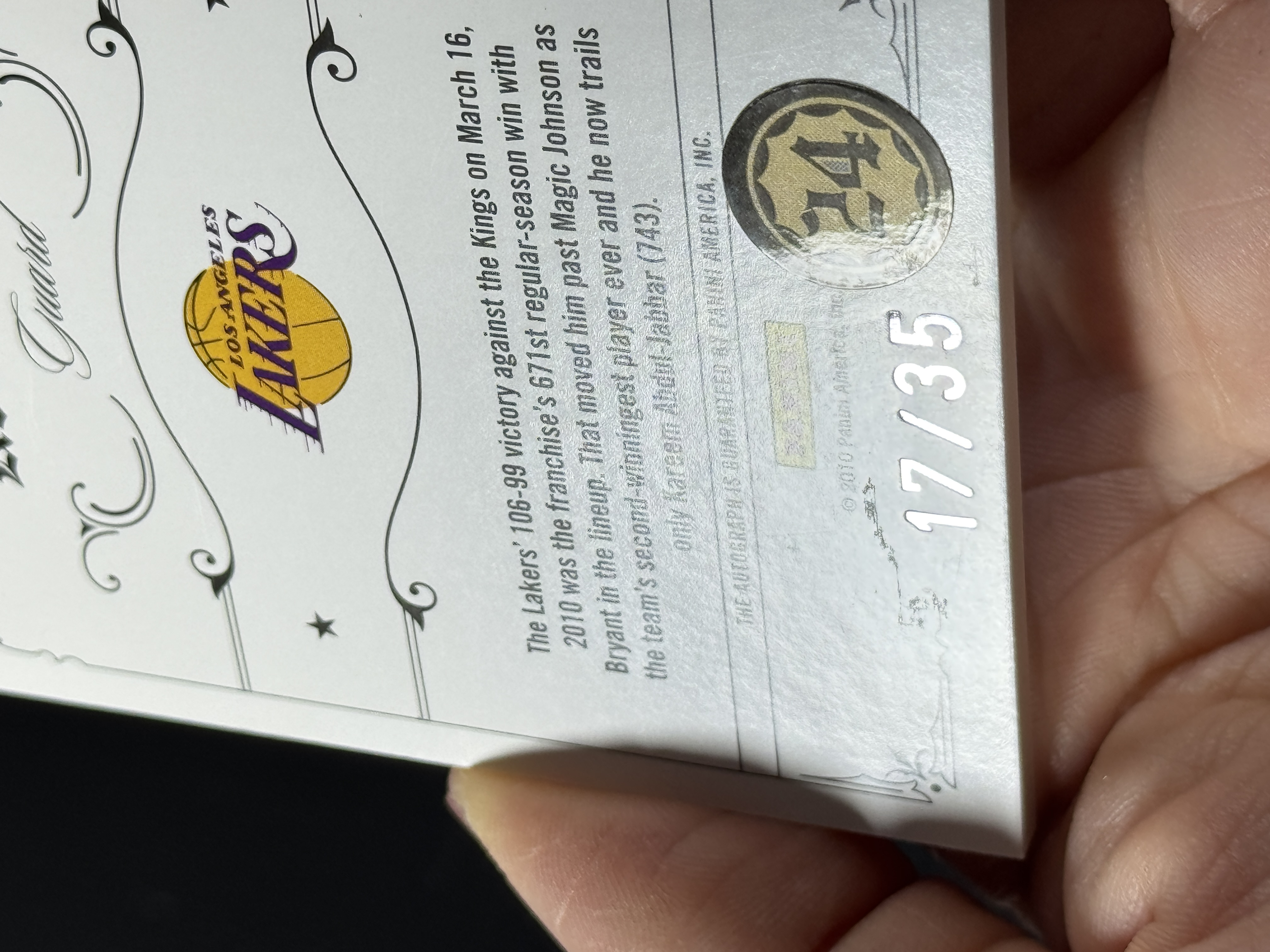 【喷子拍卖】2009-10 Panini National Treasures Kobe Bryant 元年国宝 洛杉矶湖人 科比 布莱恩特 铭文 签字 35编 卡签 签了MVP 系列大hit卡签 墨迹不错 轻印看图 送订制壳 JYL