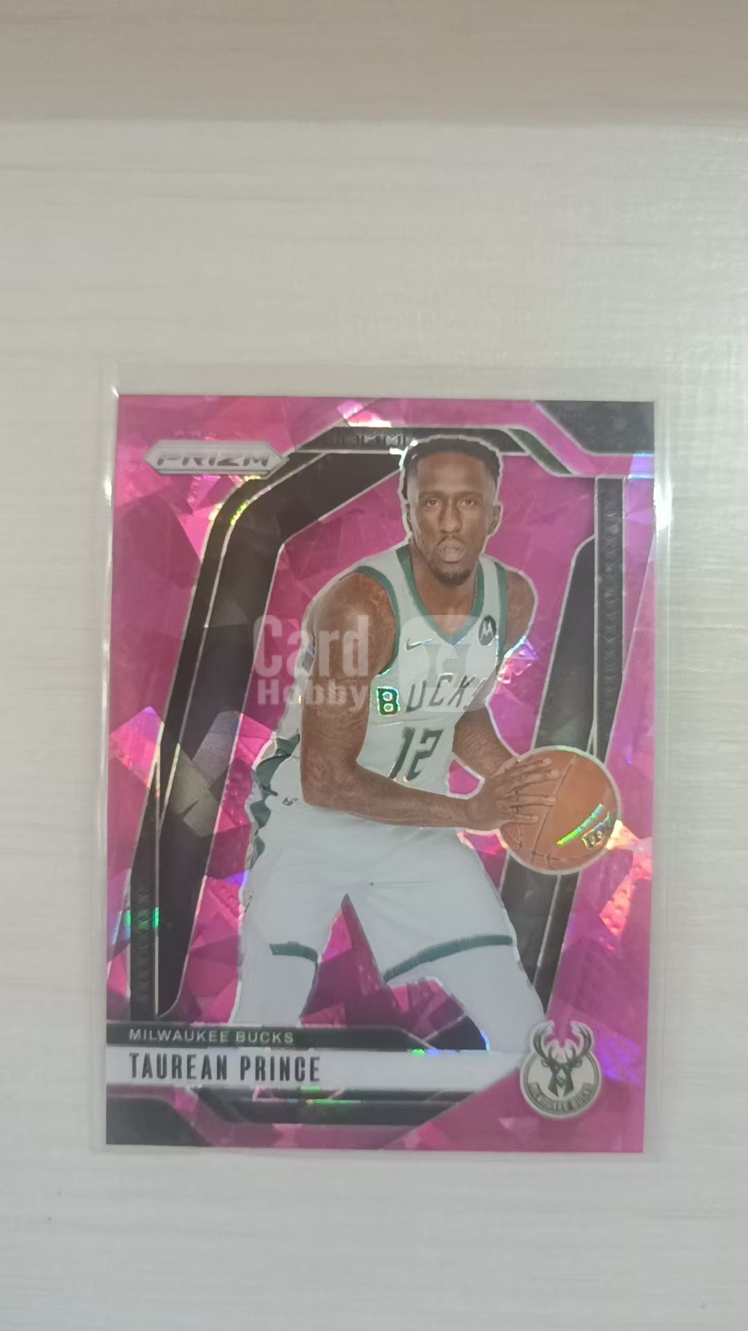 2024-25 Panini Prizm Taurean Prince #136 雄鹿 普林斯 陶林 PZ 折射 托里恩