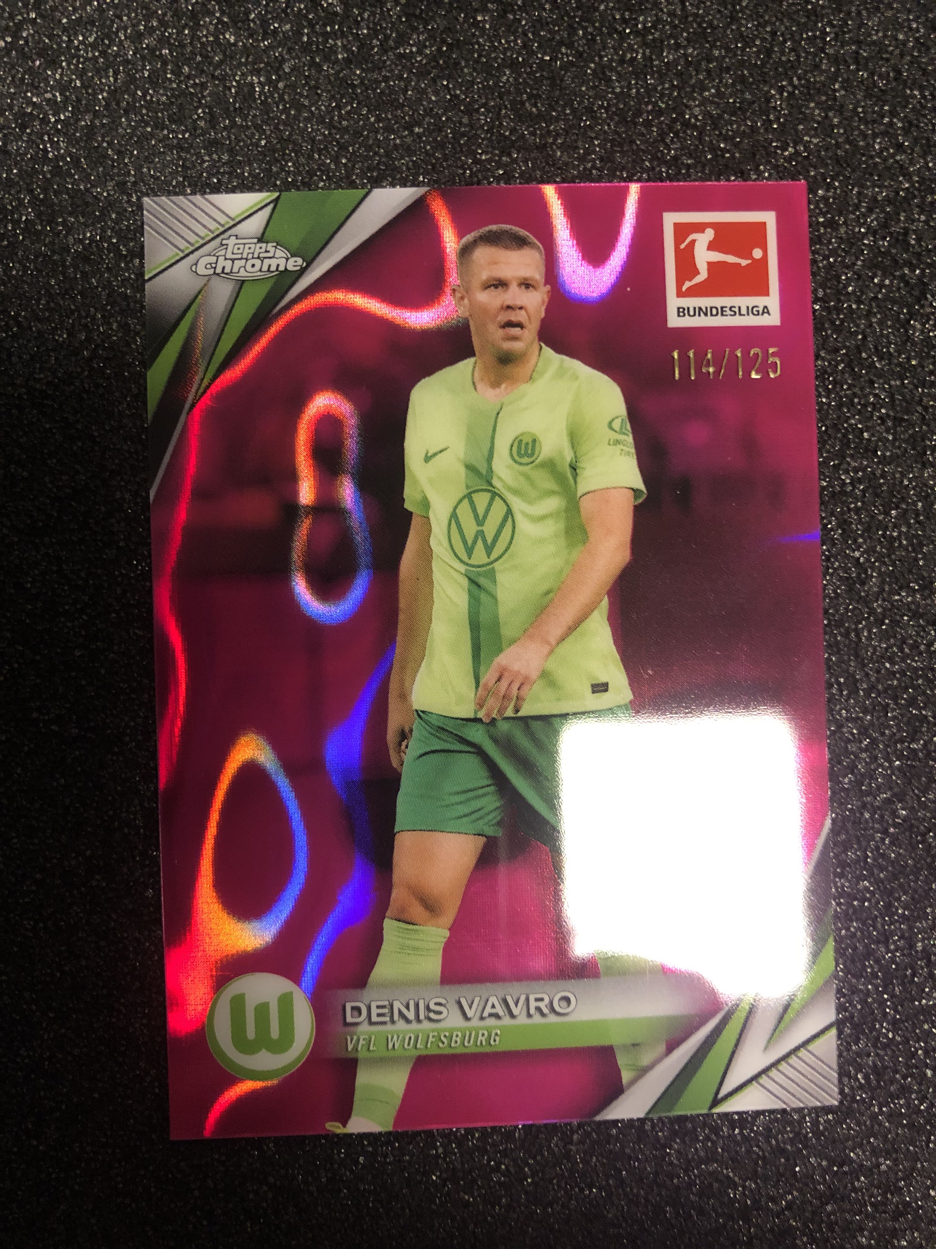2024-25 Topps Chrome Denis Vavro 德甲tc 瓦夫罗 斯洛伐克 沃尔夫斯堡 125编 洋红熔岩折 114/125 卡品如图 凑套收藏必备