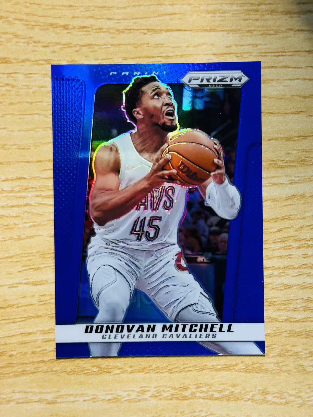 2024-25 Panini Prizm Donovan Mitchell 嘿嘿代卖 DECA 多诺万 米切尔 蓝折 149编 骑士 收藏必备