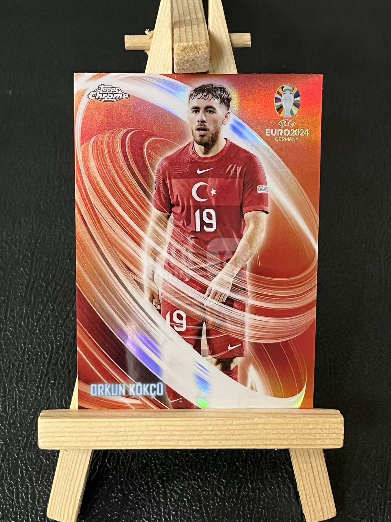 2024 Topps Chrome Orkun Kökcü 柯克曲 特卡 土耳其 银折 欧洲杯 实卡精美 卡品如图 LA-1