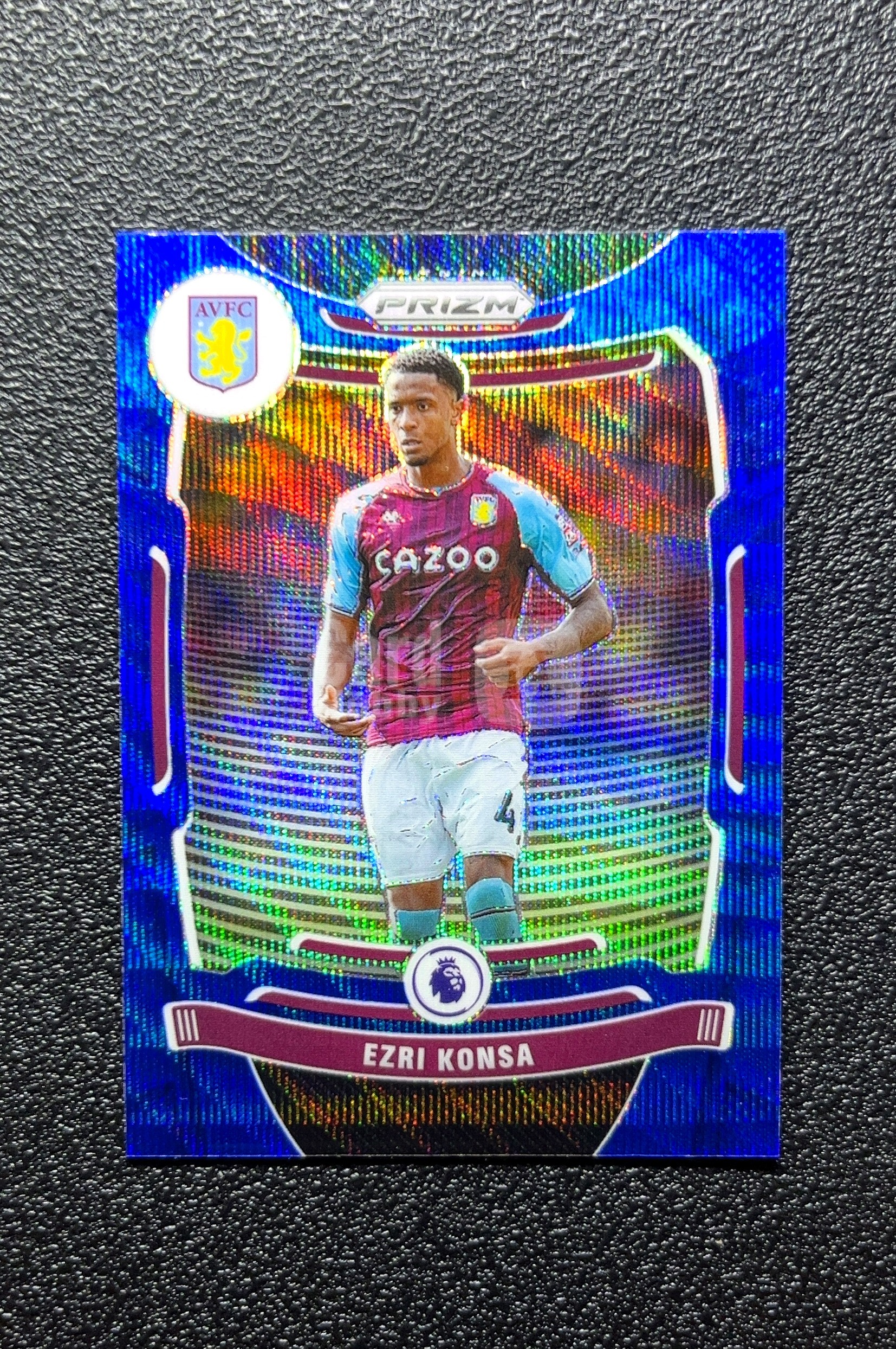 【小白1%代卖】2021-22 Panini Prizm Ezri Konsa 埃兹里·孔萨 蓝波纹折 折射 卡品如图 高价值 #123 Aston Villa FC 阿斯顿维拉足球俱乐部 0803