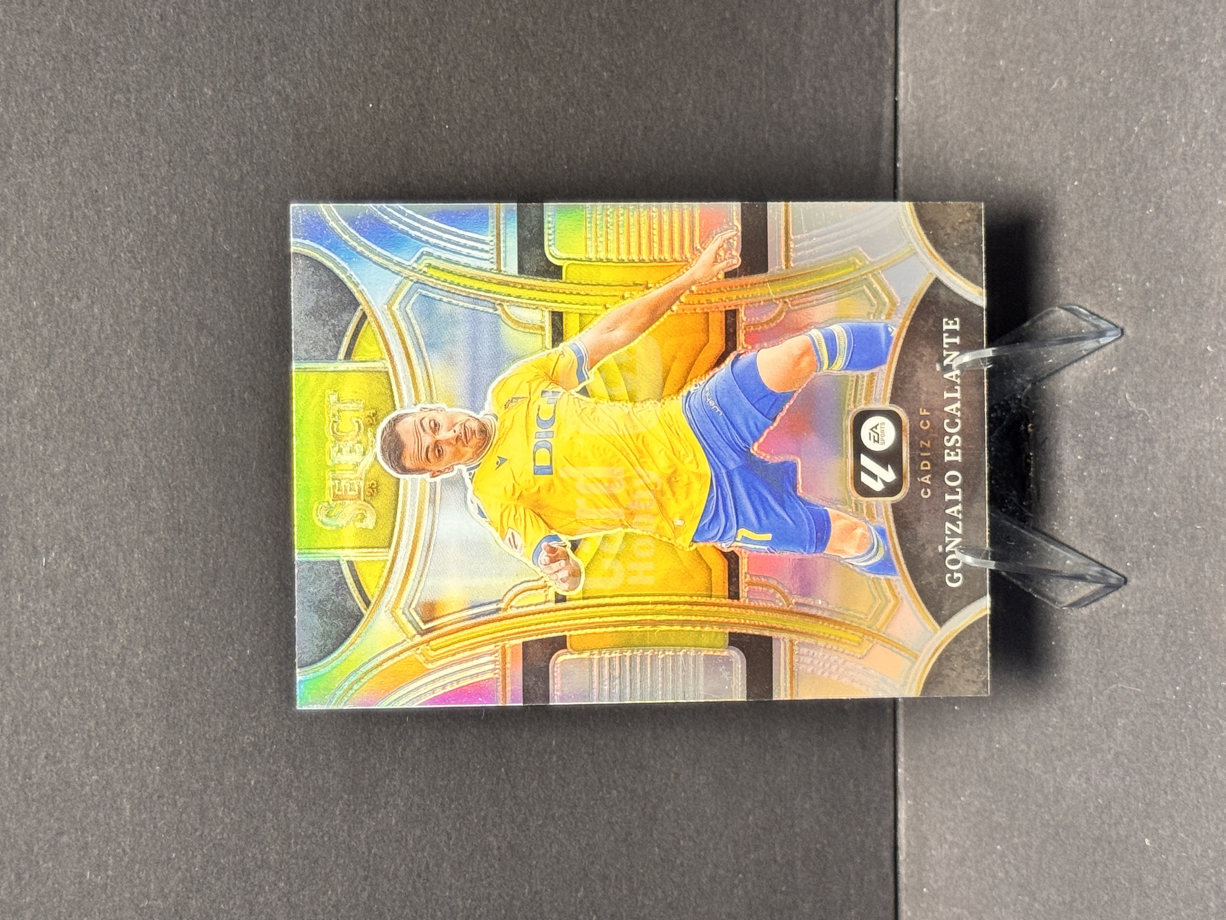 2023-24 Panini Select Gonzalo Escalante 西甲 加的斯 贡萨洛 埃斯卡兰特 银折 折射 实卡精美 收藏必备 卡面边角划痕瑕疵 卡品如图【代卖】AG2-2