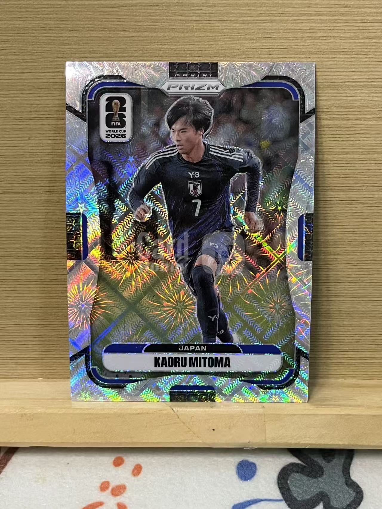 2026 Panini World Cup Prizm Kaoru Mitoma 三 笘薰 日本 烟花折 银折 世界杯 实卡精美 卡品如图 LA-1