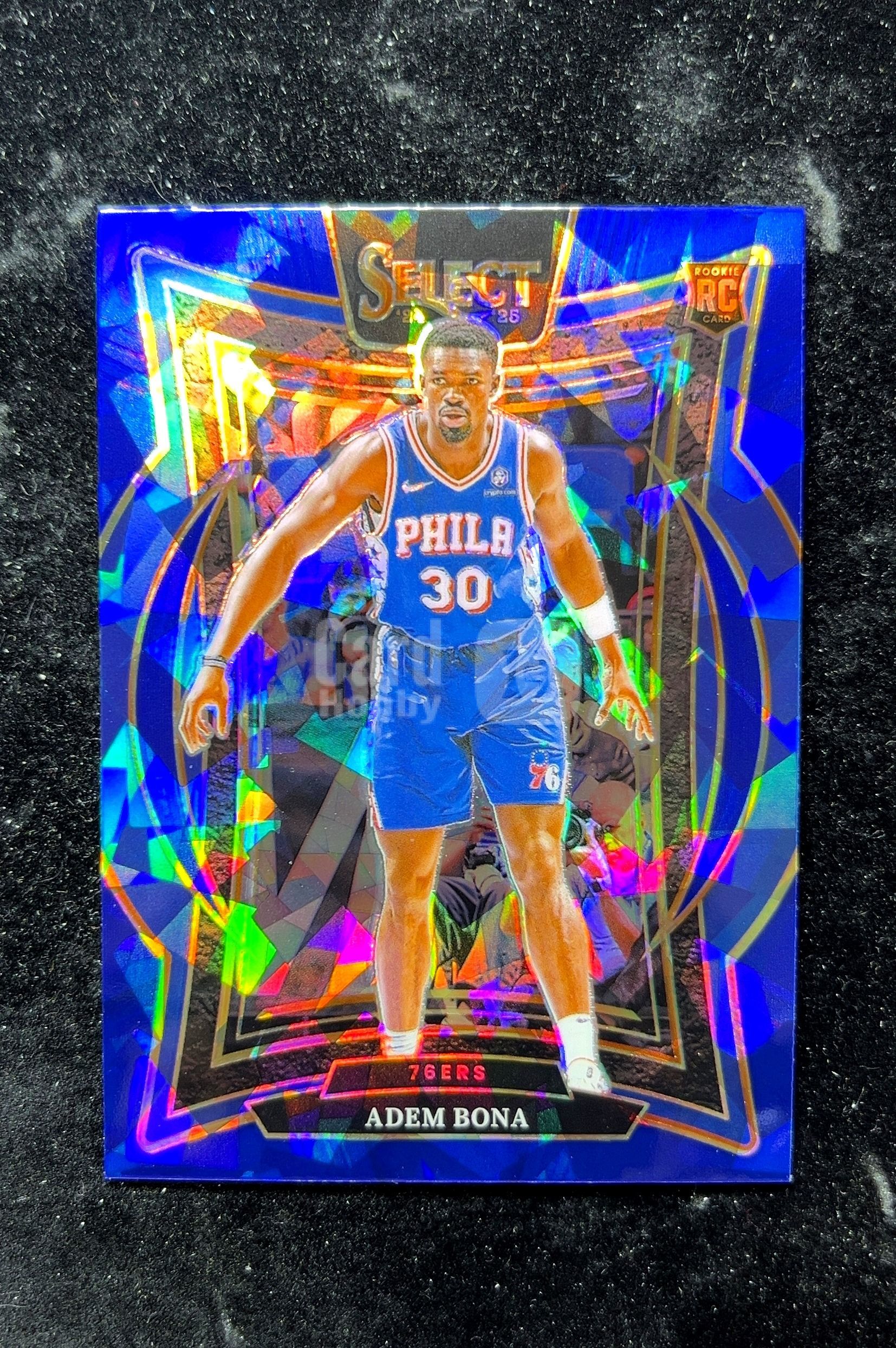 【小白1%代卖】2024 Panini Select Prizm Adem Bona 阿德姆·博纳 蓝碎冰折 折射 新秀 RC 卡品如图 高价值 #97 76ers 人 0702