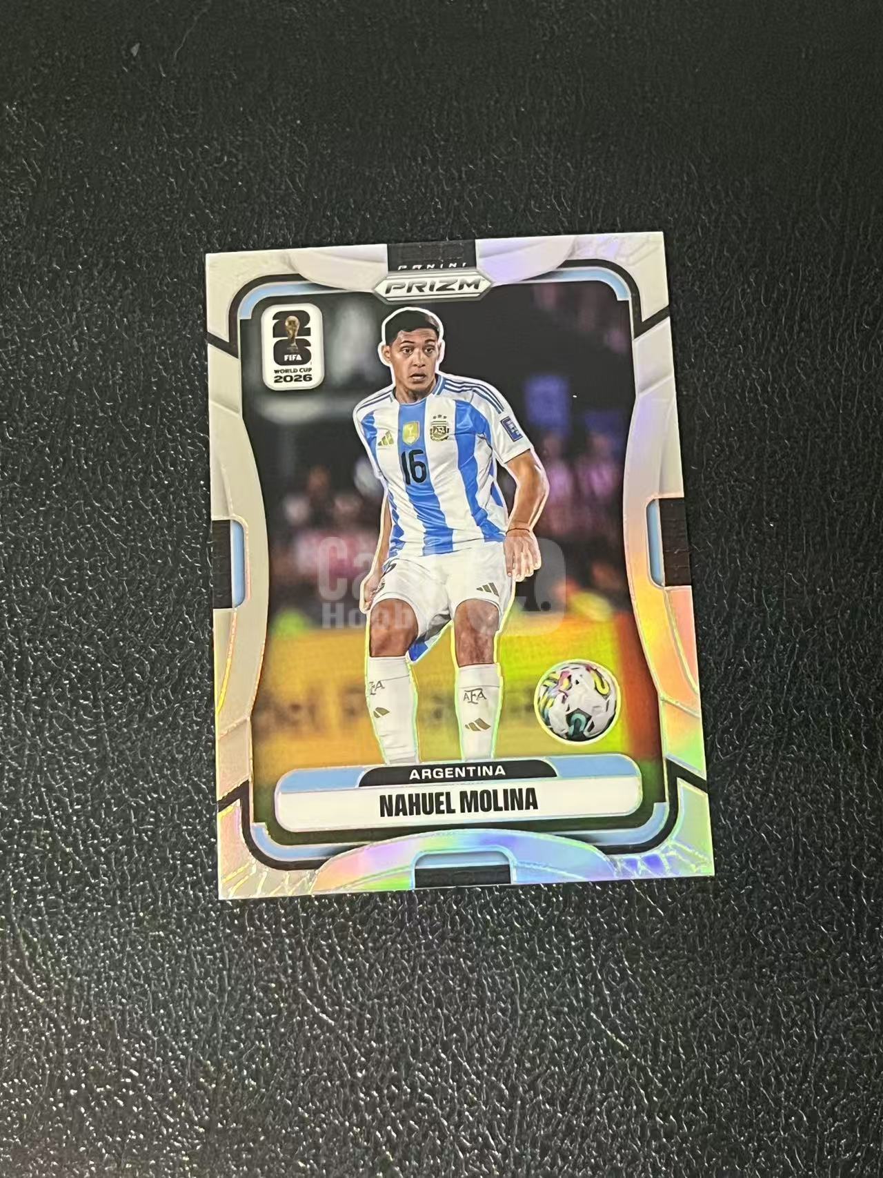 2026 Panini World Cup Prizm Nahuel Molina 莫利纳 阿根廷 世界杯 银折 实卡精美 卡品如图 LA-5