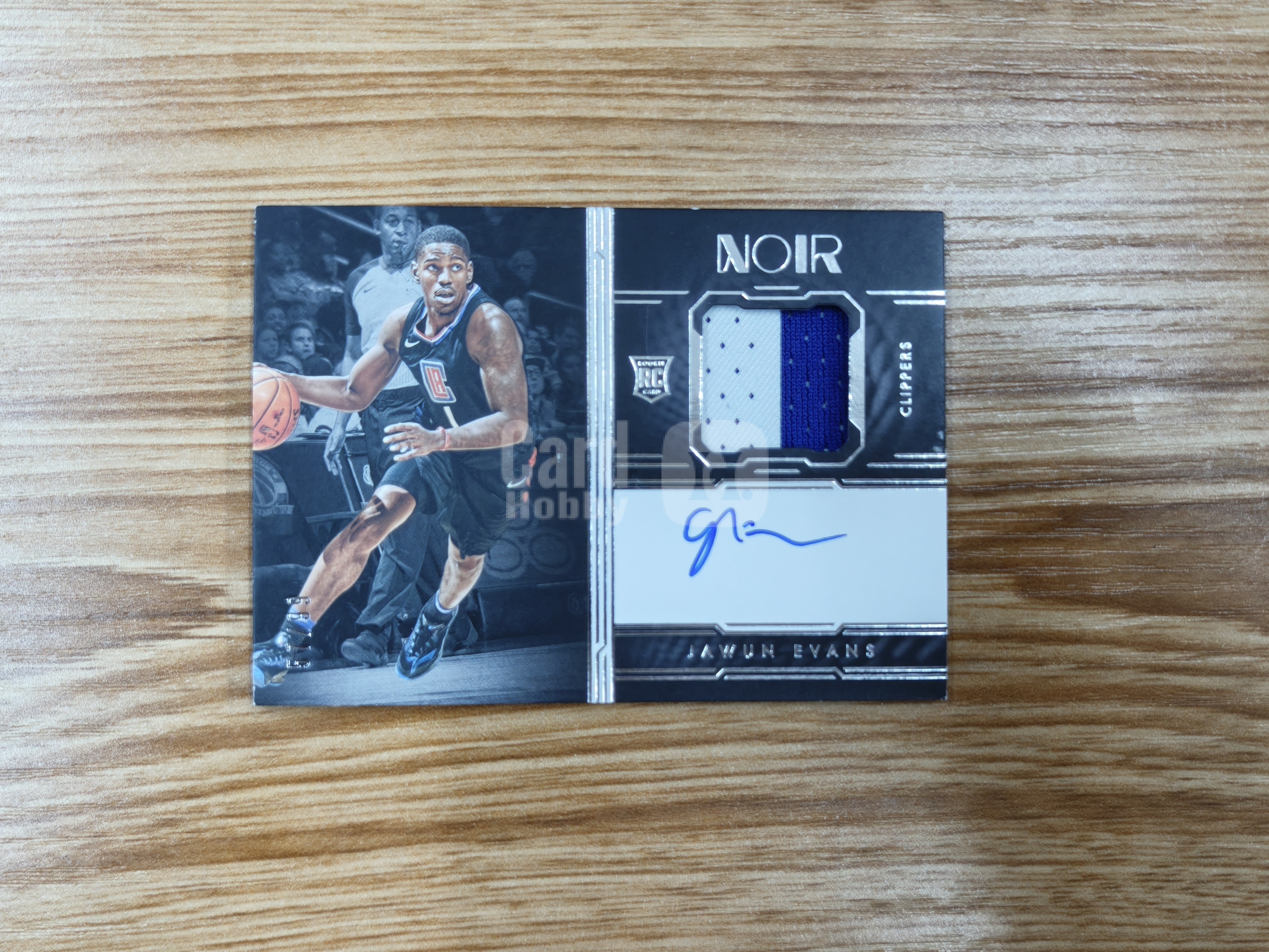 2017-18 Panini Noir Jawun Evans RC 57/99编 RPA 签字 卡签 物料 球衣 高端系列 诺尔 新秀 贾旺 埃文斯 快船时期 通行卡品 微瑕 如图