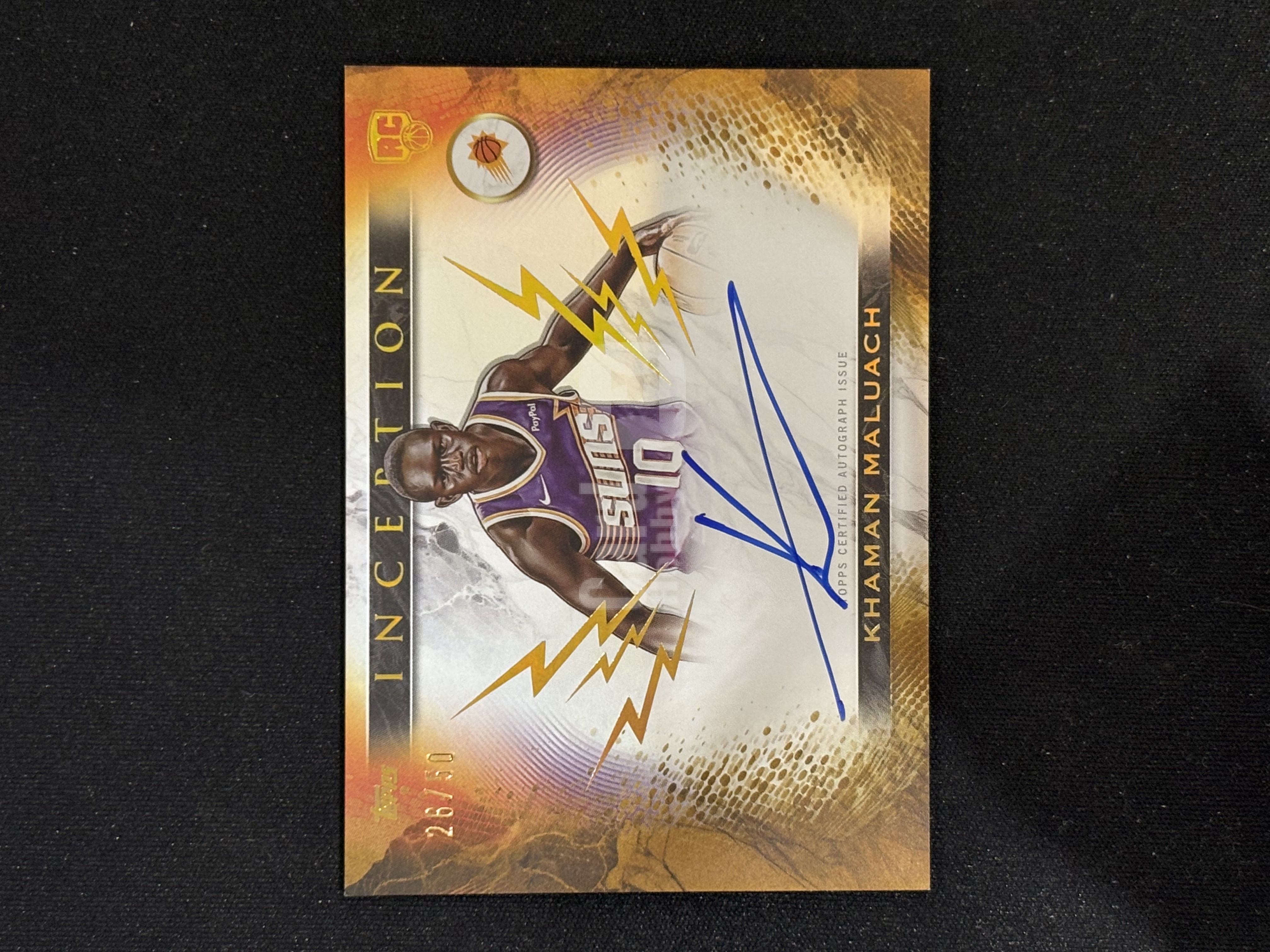 2025-26 Topps Inception Khaman Maluach RC 盗梦空间 卡曼 马卢阿奇 新秀签 卡签字 横板变化版 金平行 26/50编 瑕疵如图 - Yin