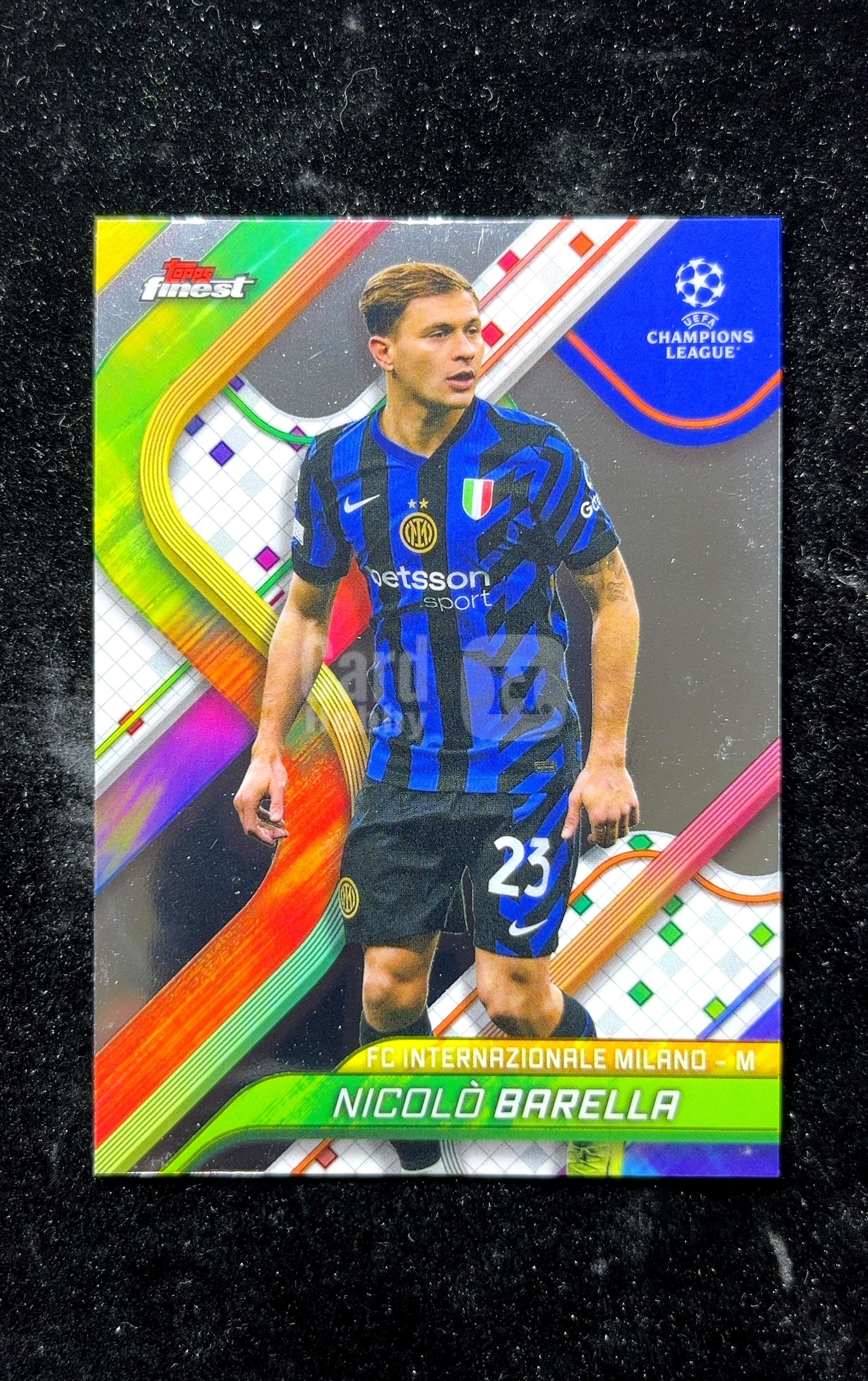 【小白1%代卖】2025 Topps Finest 卡品如图 高价值 #67 FC Internazionale Milano 国际米兰足球俱乐部 0623