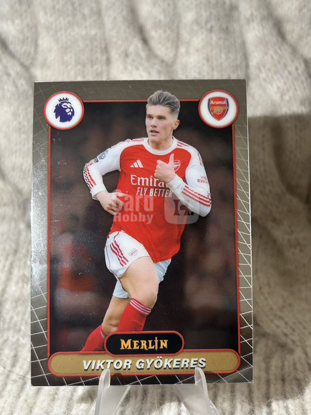 2024 Topps Merlin 梅林 Viktor Gyökeres 维克托・哲凯赖什 - 阿森纳强力前锋,瑞典国脚,射术精湛抢点能力强,门前把握机会出色,凑套必备