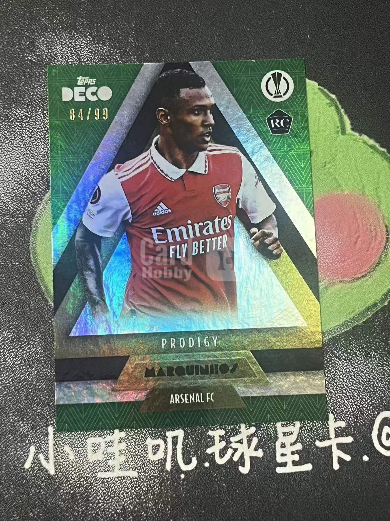 2022-23 Topps Deco Marquinhos DECO 阿森纳 马尔基尼奥斯 新秀 RC 99编 微瑕如图【ZYP代拍】暴暴