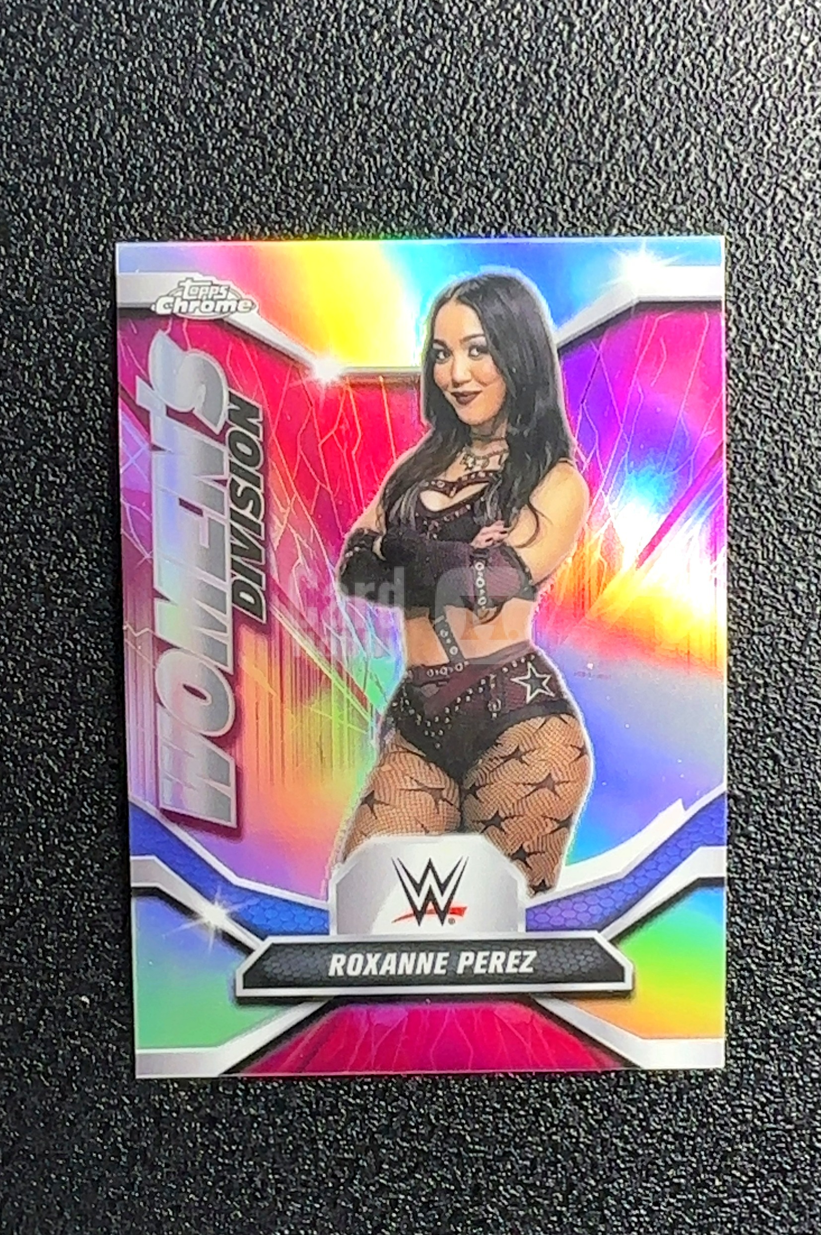 【岛屿拍卖】2025 Topps Chrome Women's Division 女子组 Roxanne Perez 罗克珊·佩雷斯 银折 折射 卡品如图 高价值 #WDV-34 0023#454