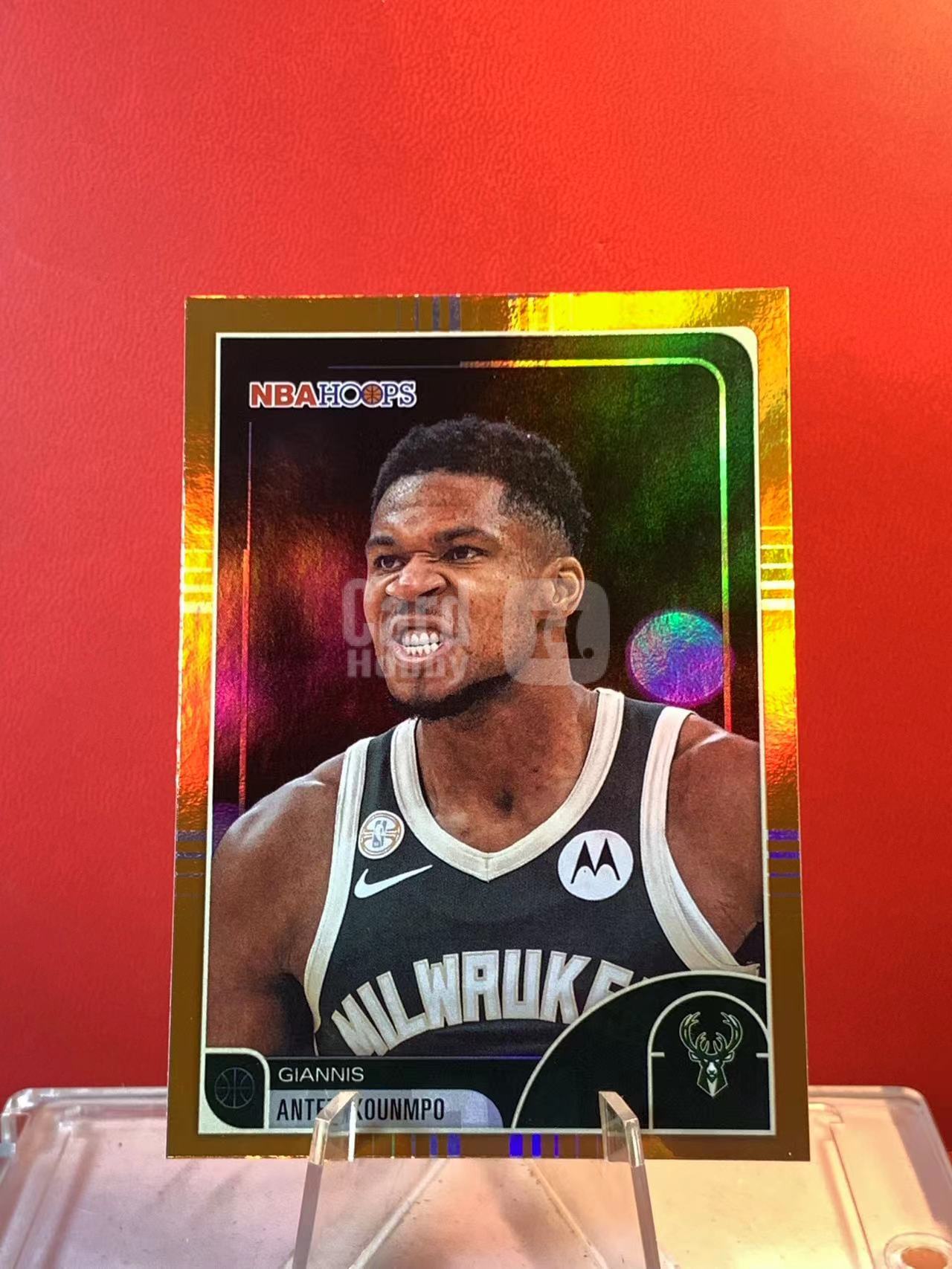 (詹叔代拍)2025-26 Topps NBA Hoops Giannis Antetokounmpo 雄鹿 扬尼斯 阿德托昆博 字母哥 橙折 比例sp 顺丰寄付 泰山