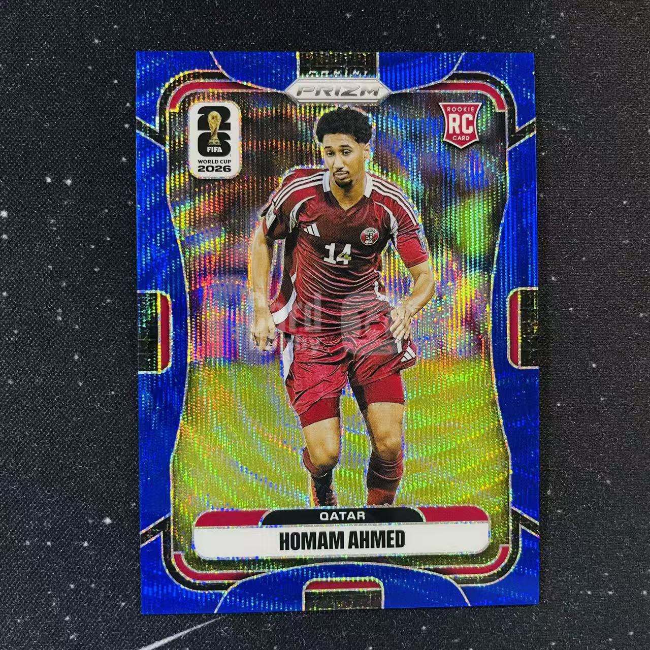 2026 Panini World Cup Prizm 世界杯PZ HOMAM AHMED RC 卡塔尔 新秀 艾哈迈德 蓝波纹折 55编 微痕边角微白 洛北拍卖 HYyang5257地