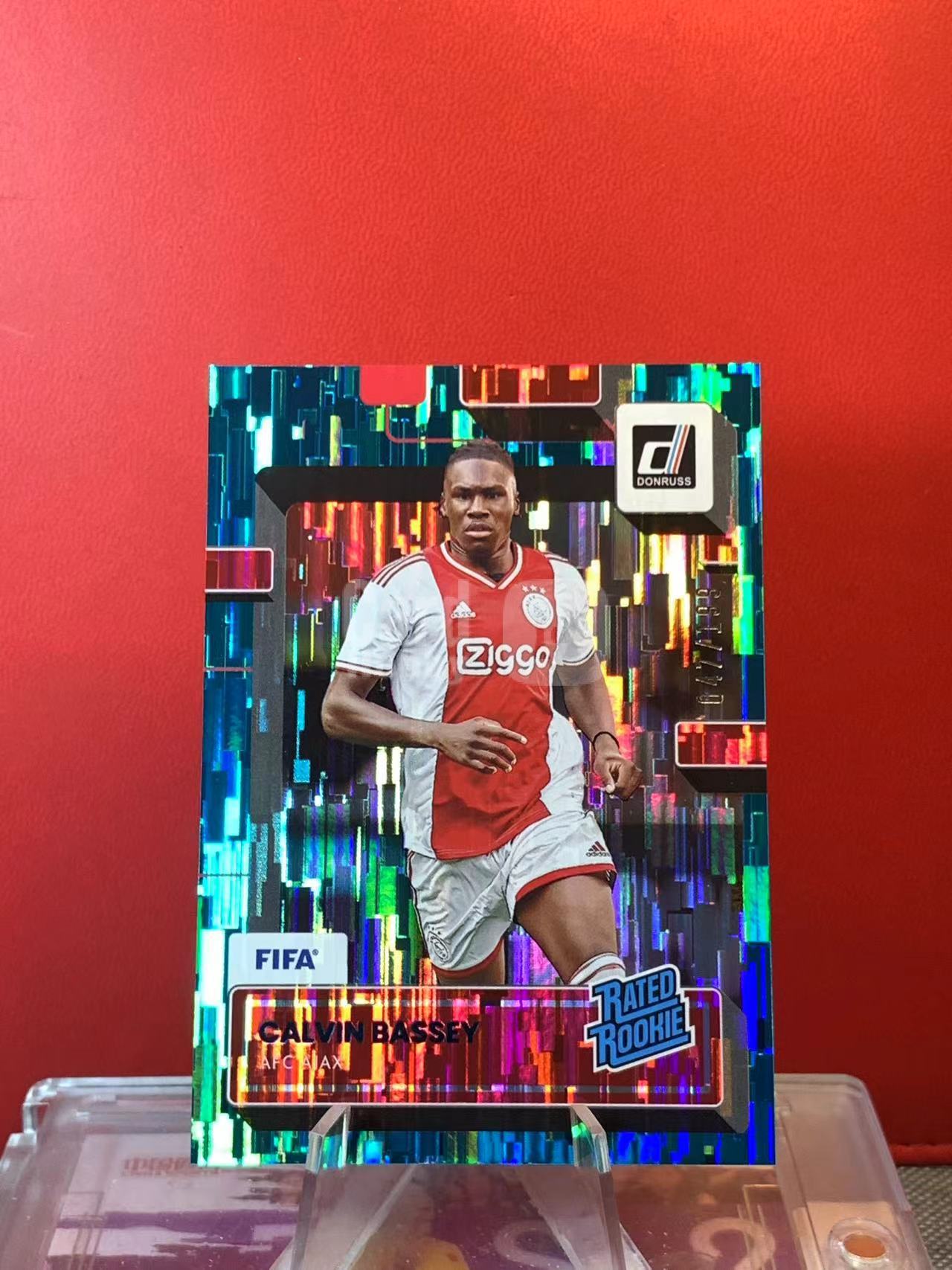 (詹叔代拍)2022-23 Panini Donruss Calvin Bassey FIFA 杜蕾斯 阿贾克斯 卡尔文 贝西 折射 150/199编 顺丰寄付 泰山