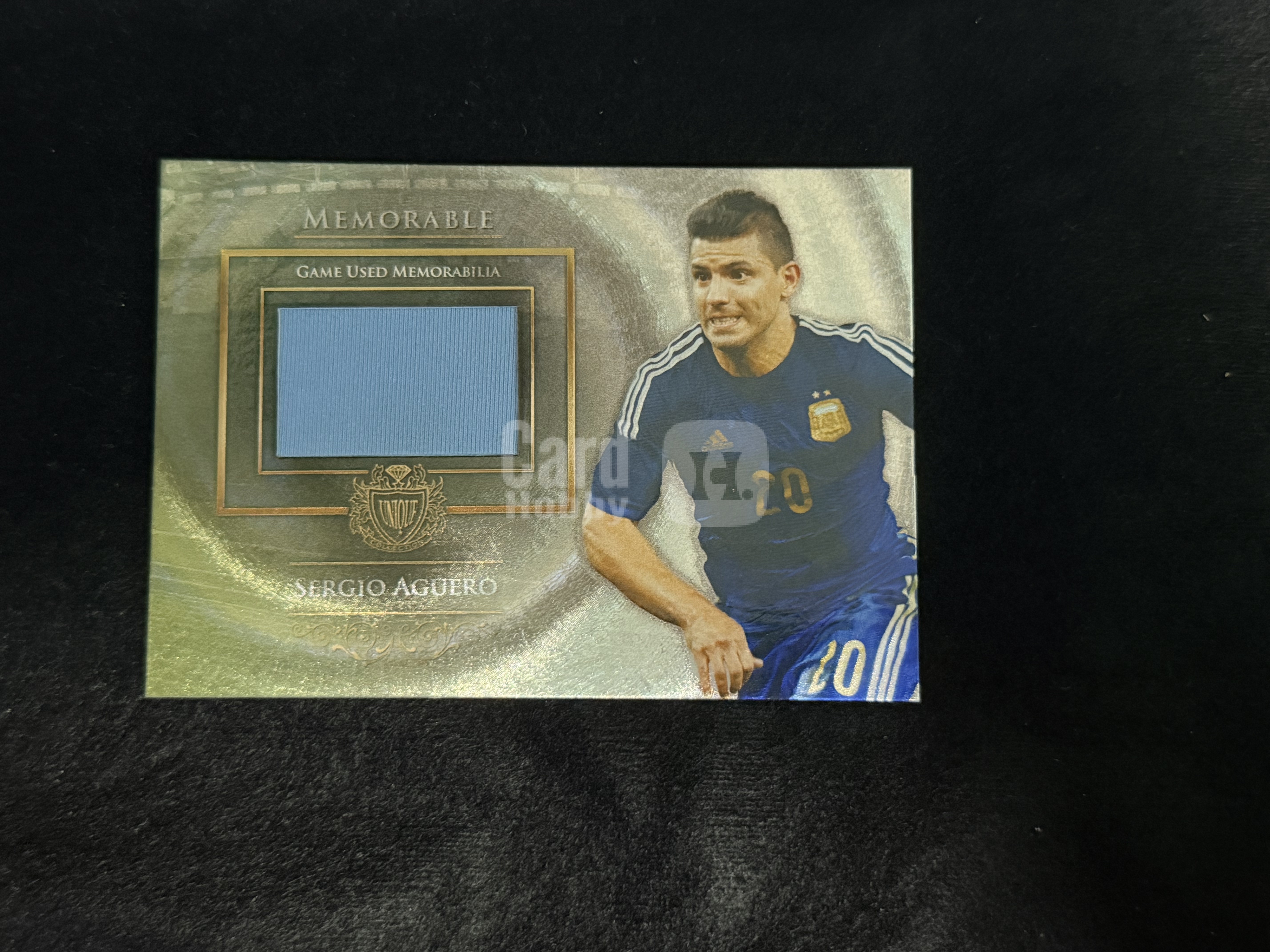2013 Futera Unique Sergio Aguero Memorable 铂金 系列 稀有 “阿坤”阿奎罗 收藏物料卡