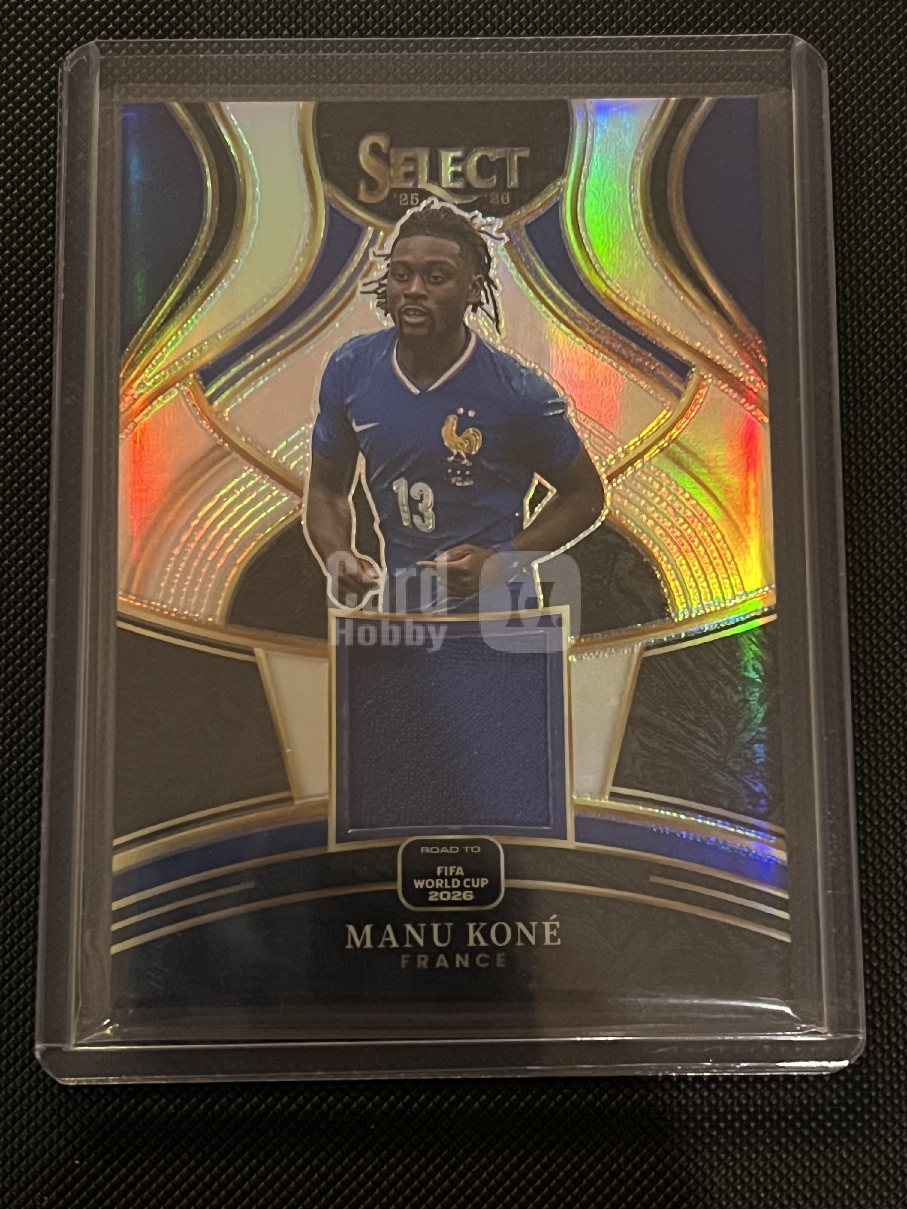 2025-26 Panini Select Manu Kone #SM-MKE 法国 夸迪奥·科内 银折 折射 球衣物料卡!!凑套必备!!