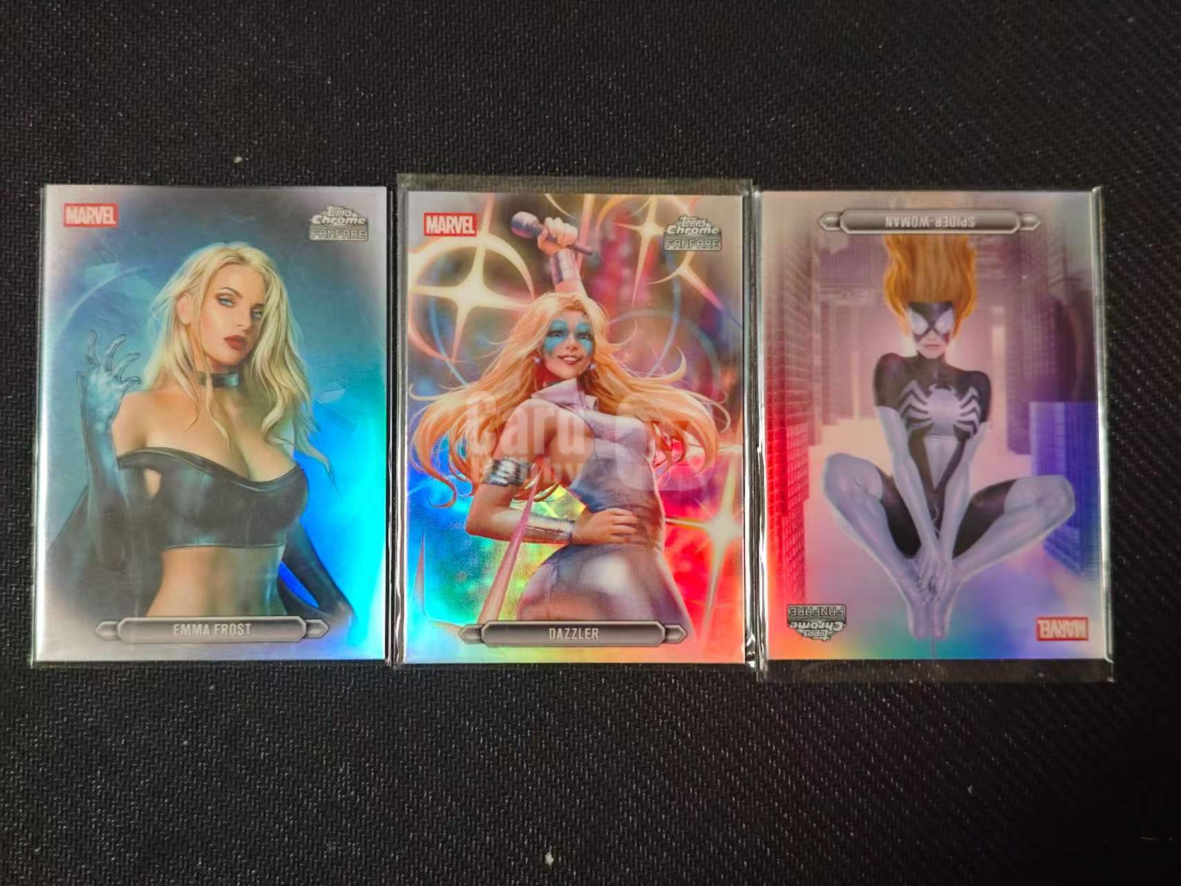 2026 Topps Chrome 漫威宇宙 Fanfare 【有品代卖】漫威 MARVEL 白皇后 炫光 蜘蛛女侠 喝彩特卡 银折 SP 值得收藏 卡品如图/sushi