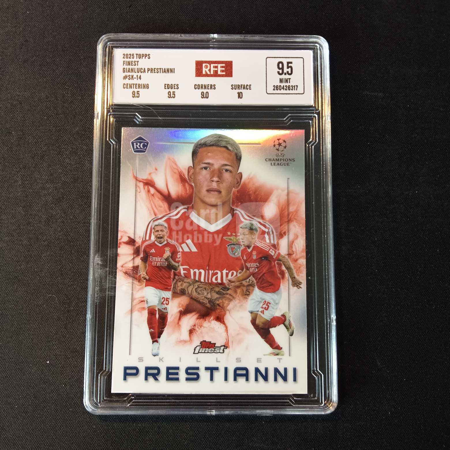 2025 Topps Finest 普雷斯蒂安尼 RC 评级卡 本菲卡 新秀元年 折射 实卡精美稀有 品质保障 投资收藏必备 保值回购 详情见说明 【蓝色星球】