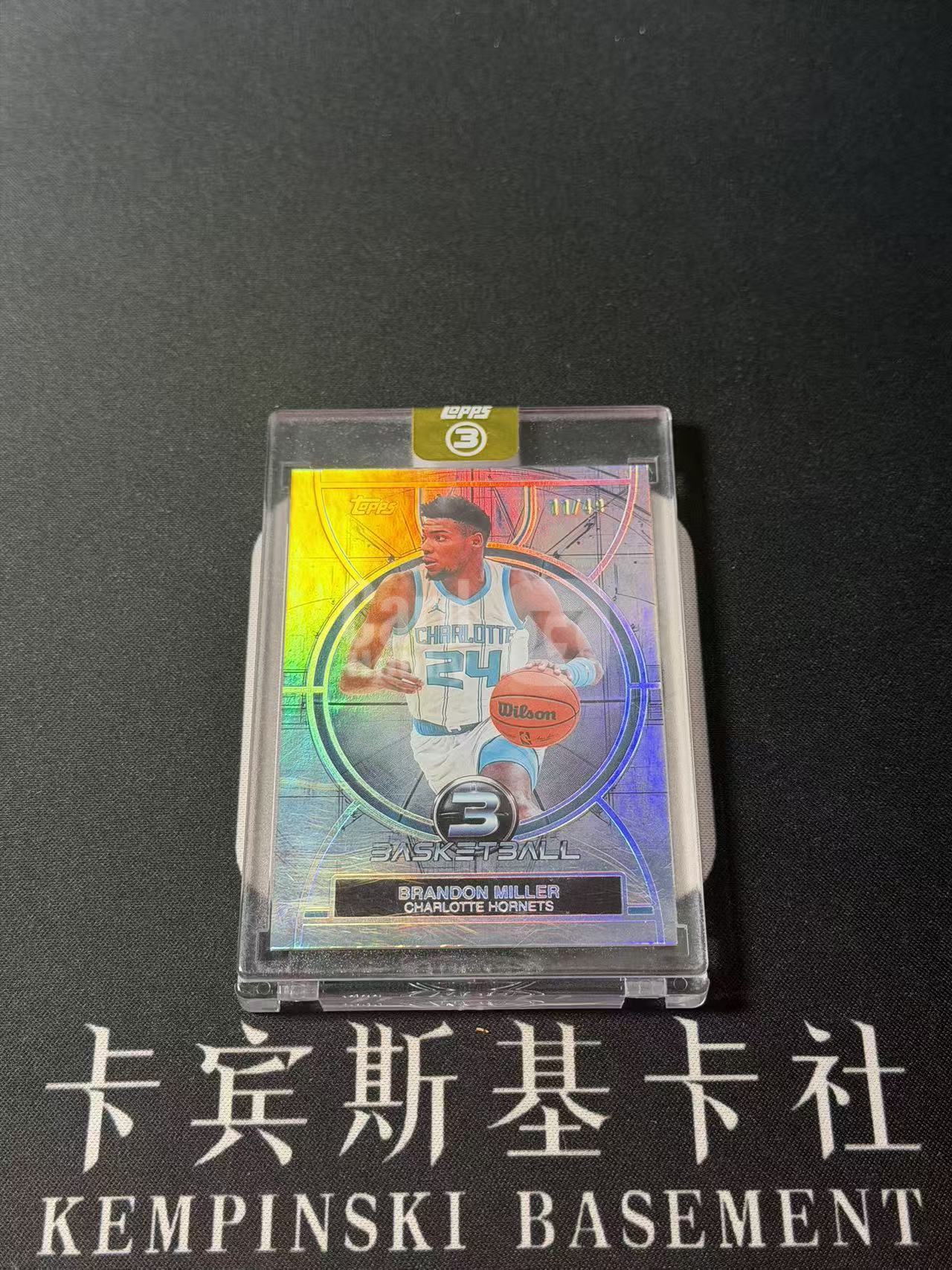2025-26 Topps Three Brandon Miller 【卡宾】布兰登 米勒 黄蜂 建队基石 三球康神队友 3系列 三 原封砖 BASE 49编 专收凑套必备