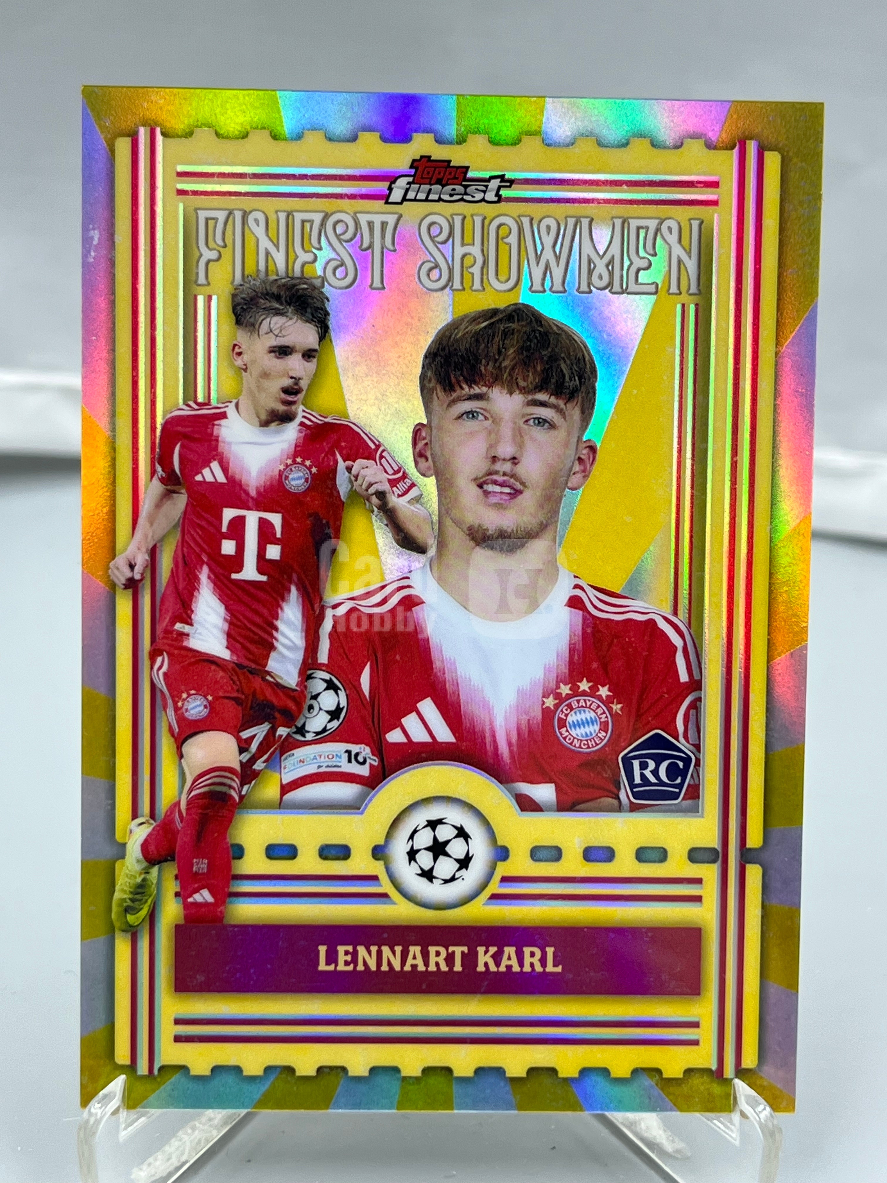 2026 Topps Finest Lennart Karl RC 欧冠欧战 伦纳特 卡尔 新秀 拜仁慕尼黑 最佳表演者 Showmen 特卡 银折 瑕疵如图【暴富 仇总】y398