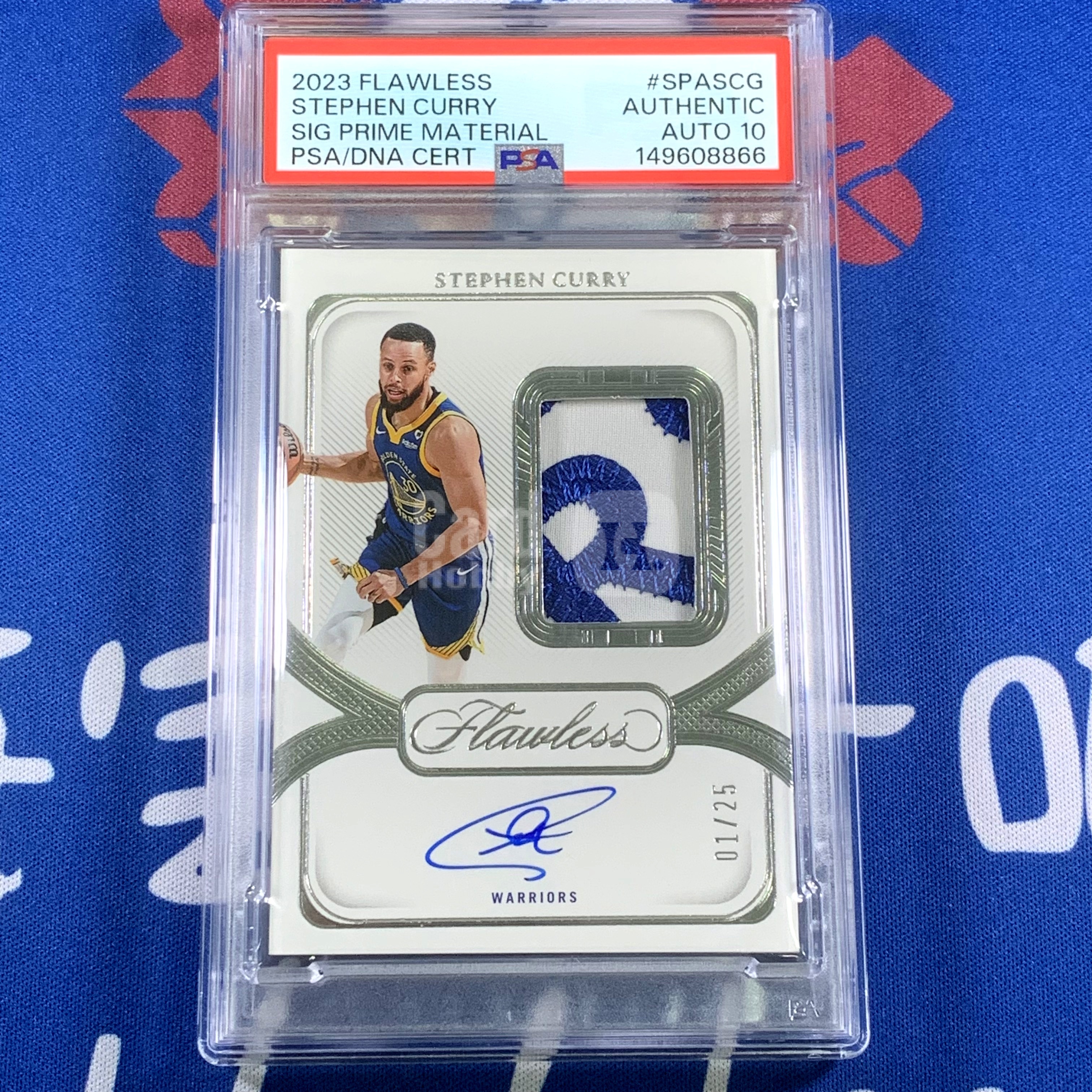 2023-24 Panini Flawless Stephen Curry 【海宝】手提 勇士 库里 1/25编 首编 切队徽字母logo 暴力PA签字卡 卡签 签字PSA10分 收藏必备【HCDH】