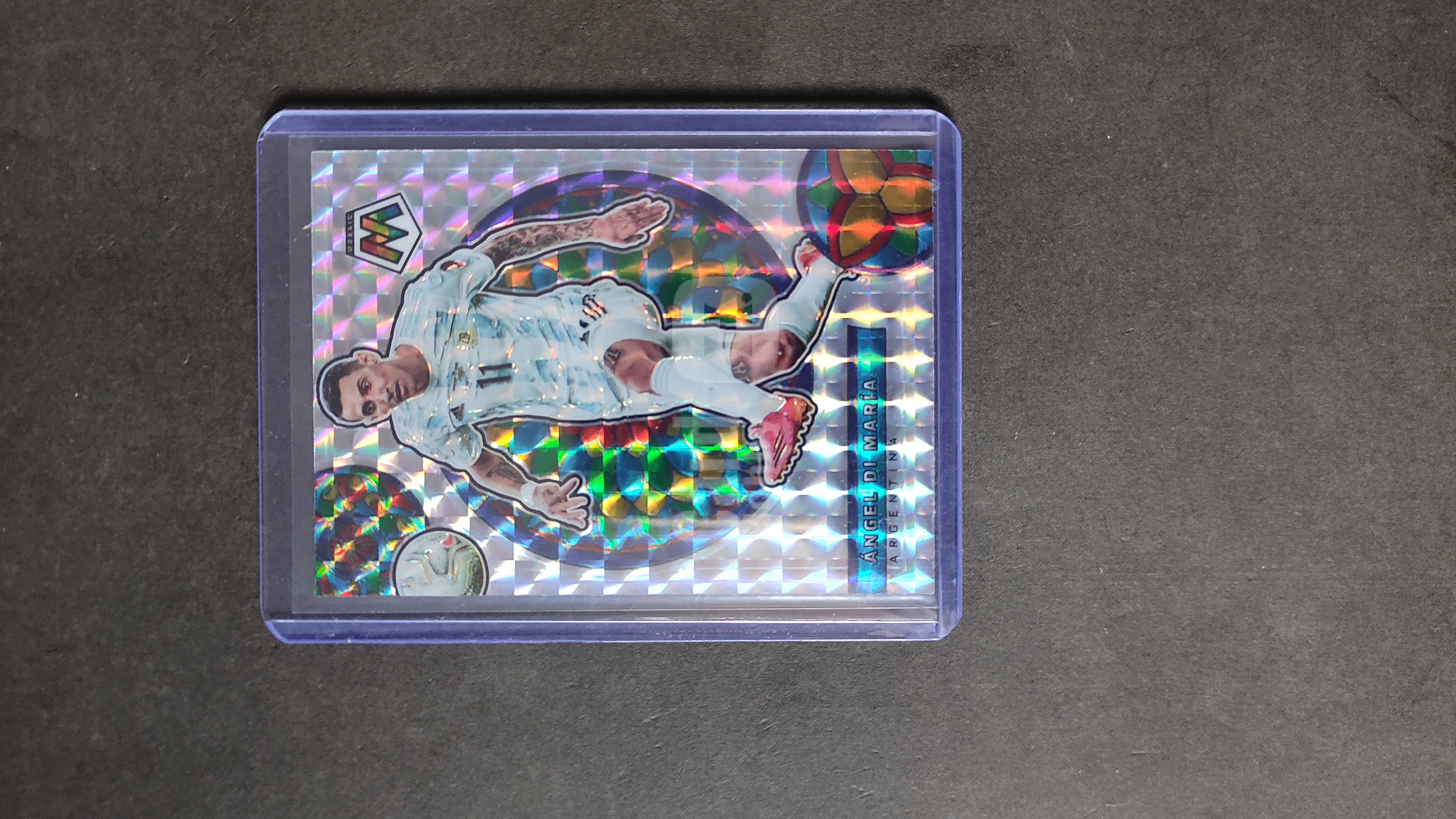 2021-22 Panini Mosaic ANGEL DI MARIA 【进击卡社】世界杯之路 阿根廷 迪马利亚 教堂特卡 文艺复兴 折射 大比例 SSP 箱货 拍摄清晰 拍前务必看描述 投资必备
