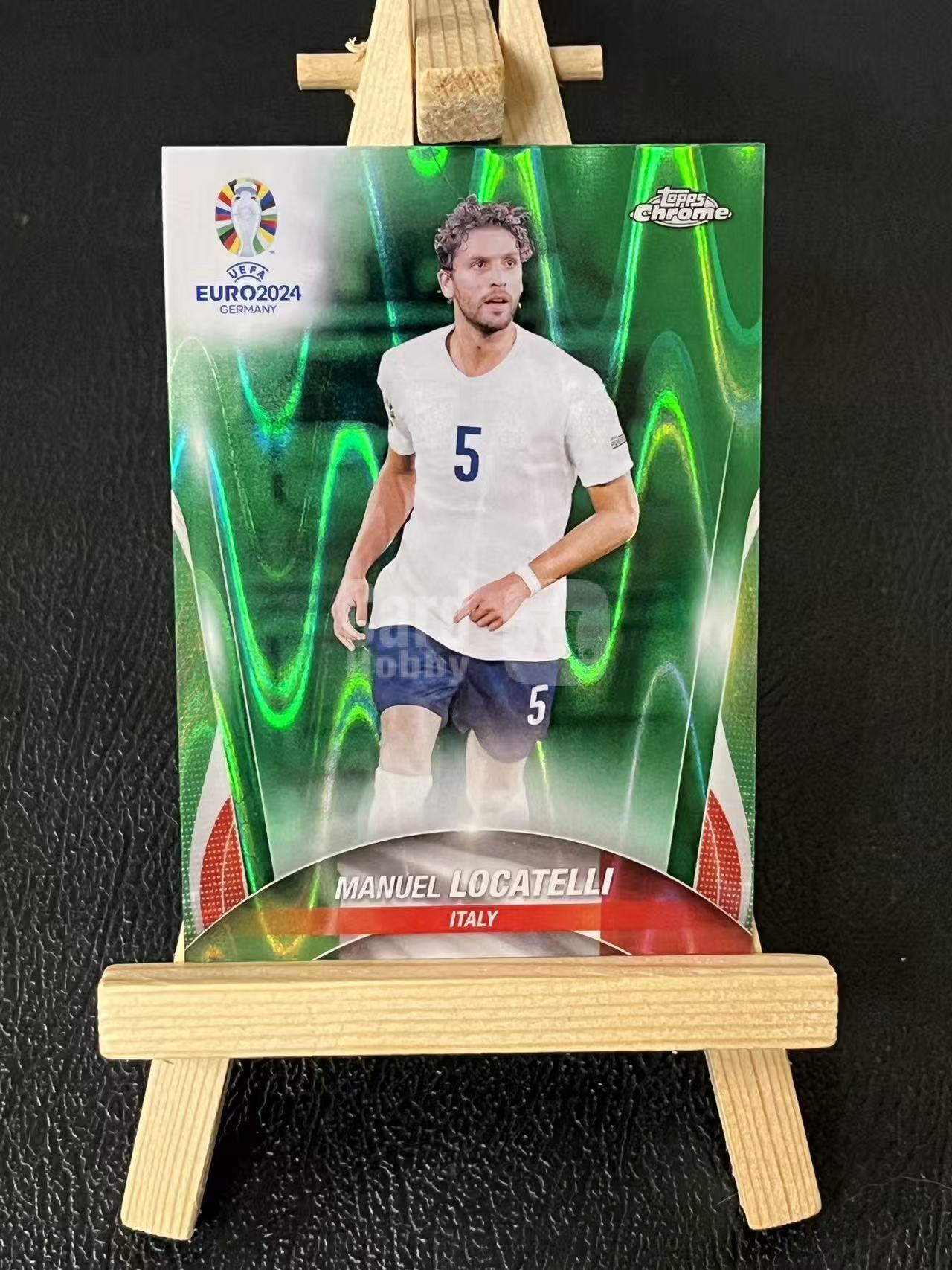 2024 Topps Chrome Manuel Locatelli 洛卡特利 绿熔岩折 意大利 银折 欧洲杯 实卡精美 卡品如图 LA-1
