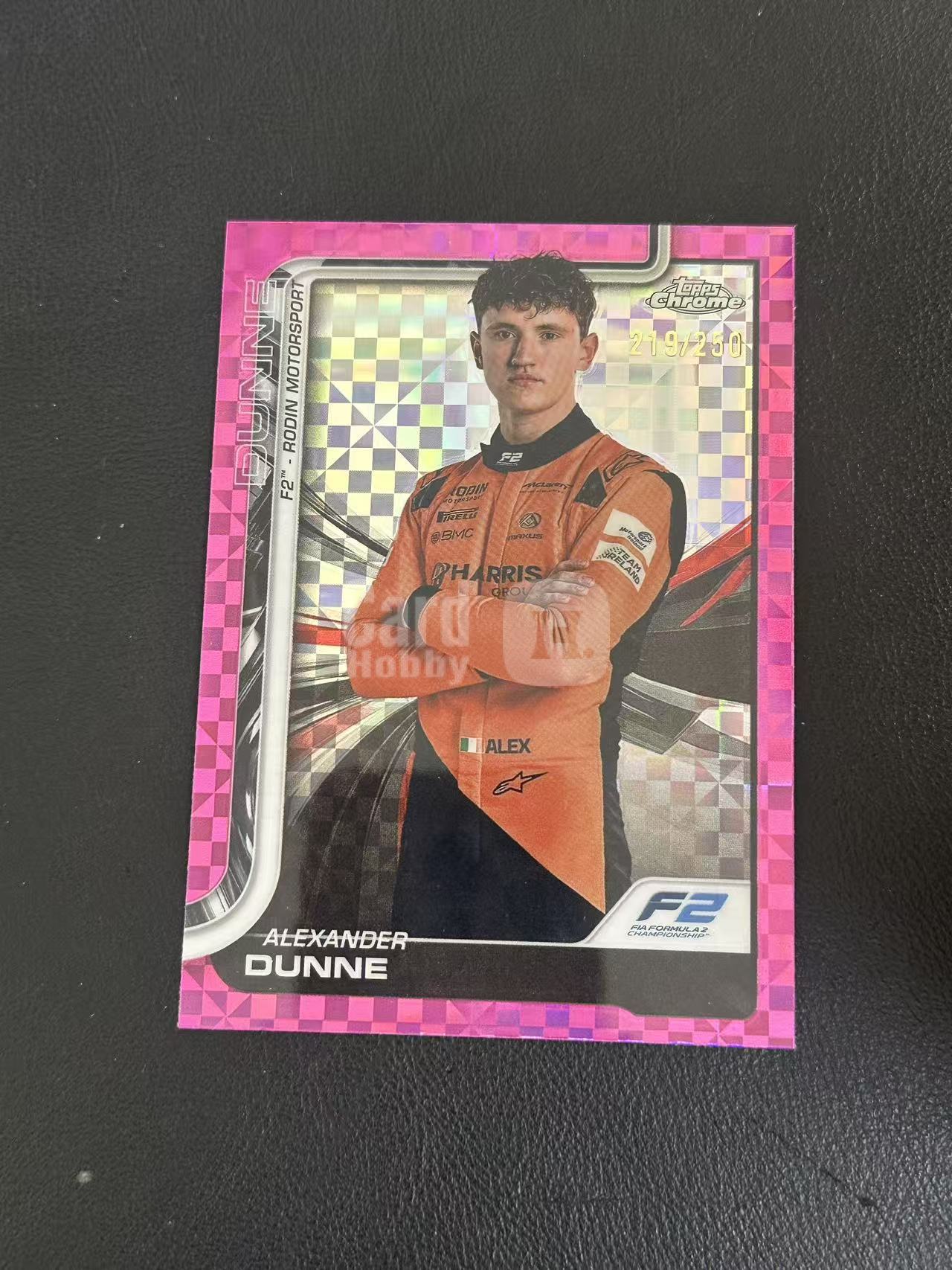2025 Topps Chrome Alexander Dunne 方程式赛车 F2 亚历山大 邓恩 粉棋盘折 219/250编 微瑕 卡品如图 只合并当日订单 【金叔 仇总】m