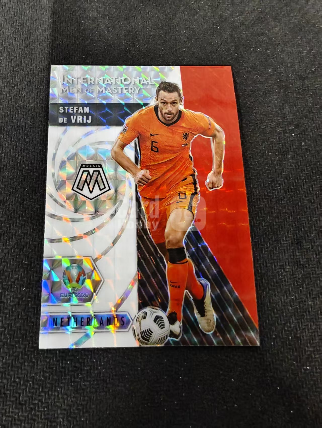 【可合并，不累计】 2021 Panini Mosaic Stefan de Vrij 马赛克 欧洲杯 荷兰 德弗里伊 德弗赖 特卡 欧洲杯 马赛克折 划痕 边角瑕疵 #12