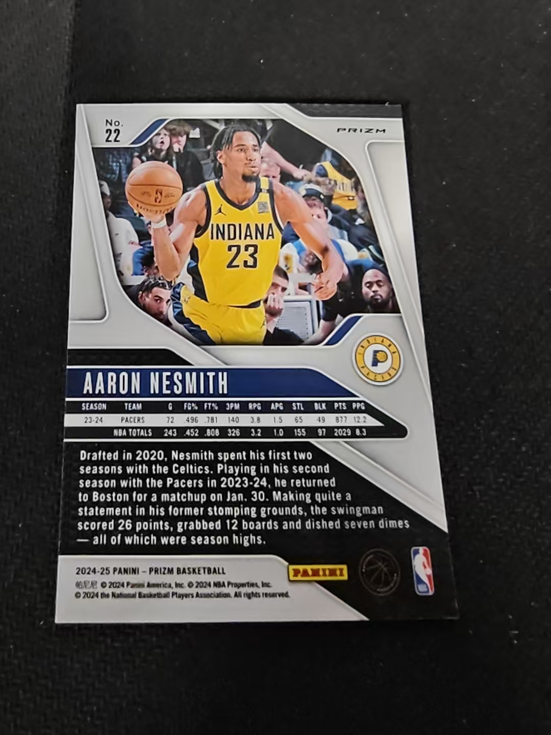 2024-25 Panini Prizm Aaron Nesmith 阿隆 内史密斯 步行者 绿碎冰 PZ 划痕 边角瑕疵 #22