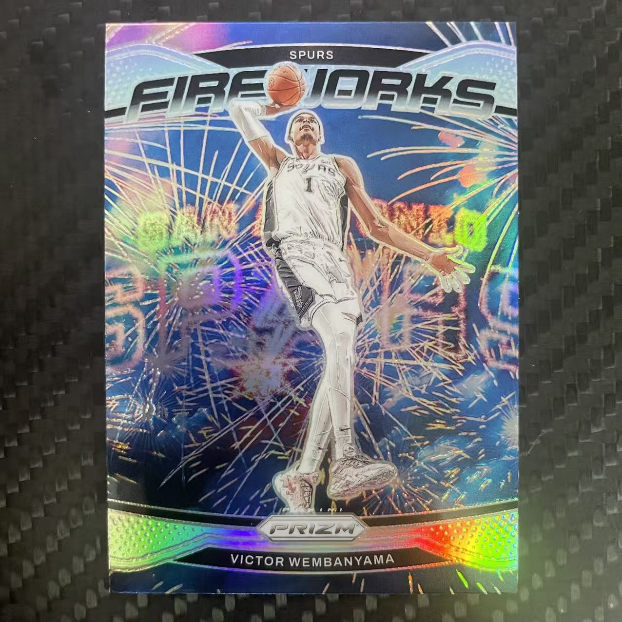 2024-25 Panini Prizm Victor Wembanyama 【杰克森拍卖】维克托 文班亚马 马刺 Fireworks特卡 银折