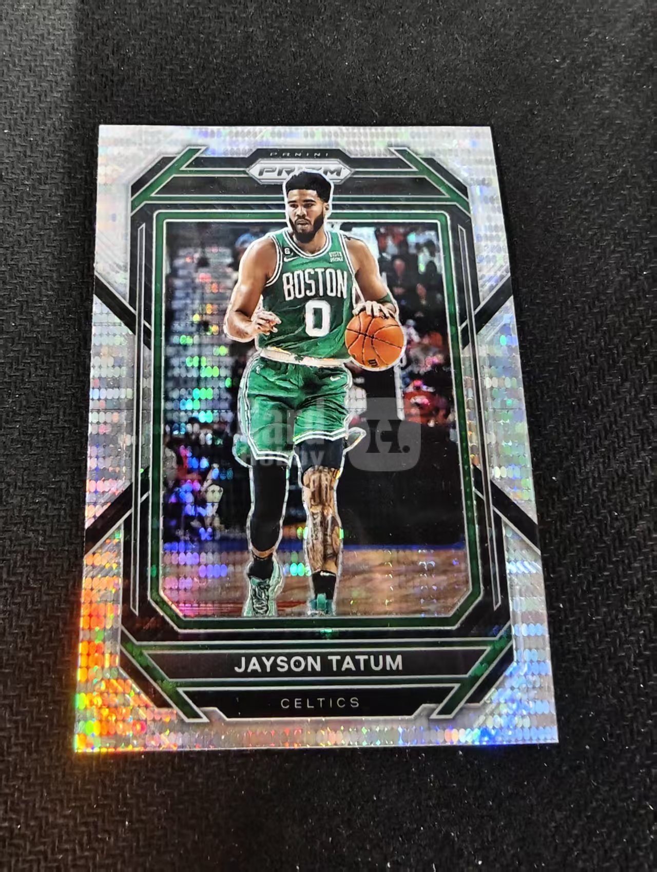 2022-23 Panini Prizm Jayson Tatum PZ 杰森 塔图姆 獭兔 凯尔特人 脉冲折 PZ 划痕 边角瑕疵 #17
