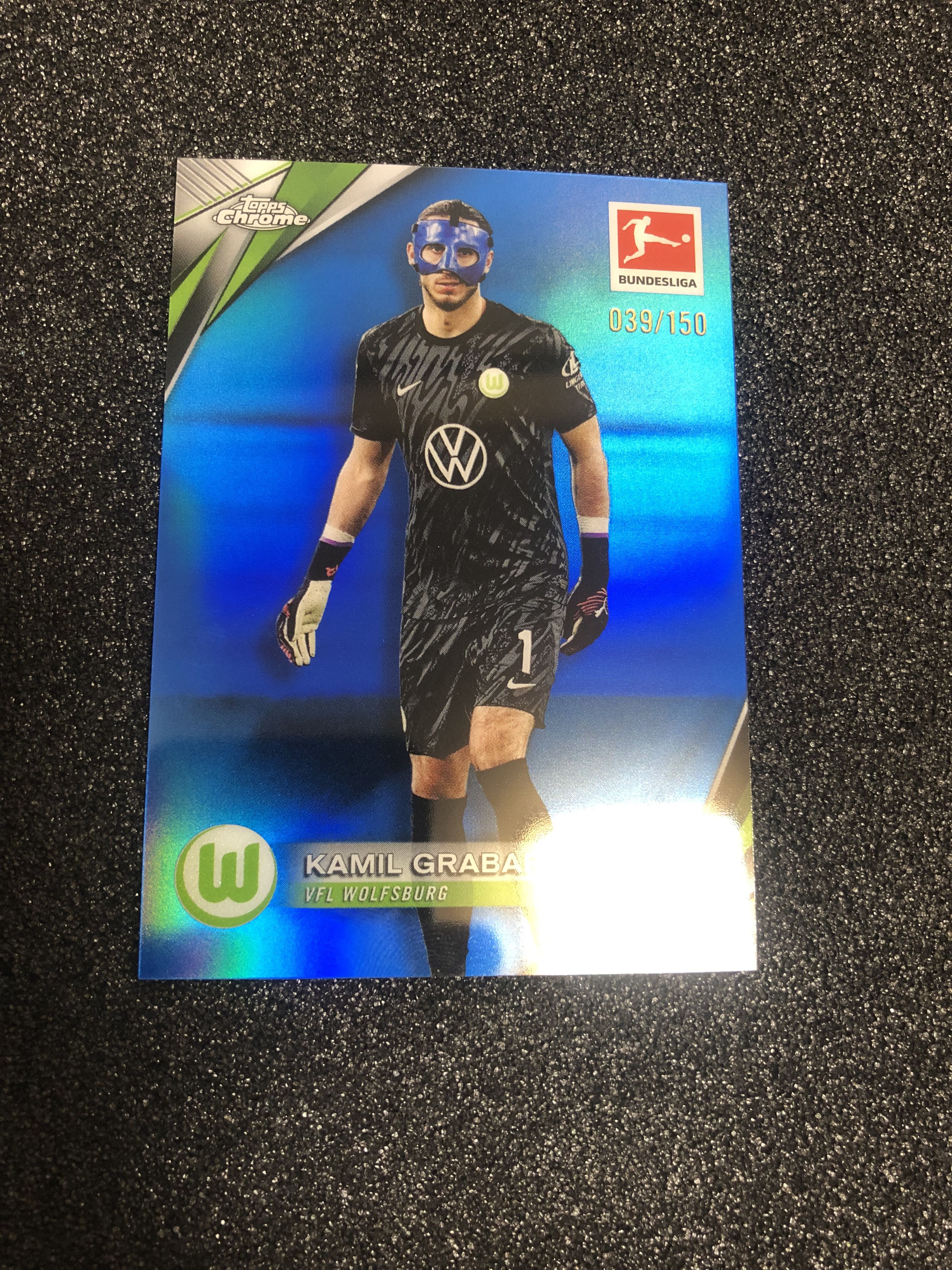 2024-25 Topps Chrome kamil grabara 德甲tc 格拉巴拉 沃尔夫斯堡 波兰 150编 蓝折 039/150 卡品如图 凑套收藏必备