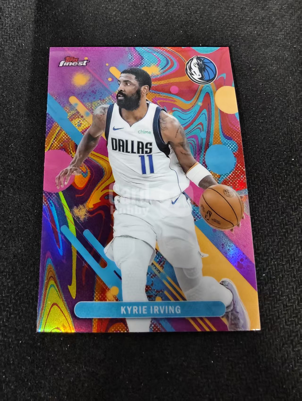 2026 Topps Finest Kyrie Irving 独行侠 凯里 欧文 欧神仙 油污折 折射 一级 瑕疵如图