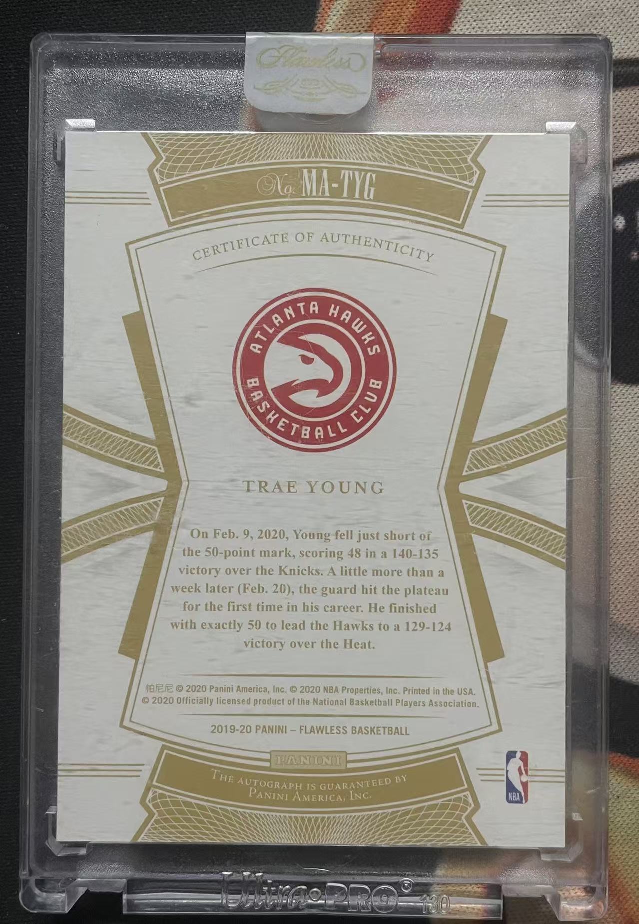 2019-20 Panini Flawless Trae Young 特雷杨 老鹰 纽约市长 吹杨 手提 签字 卡签 25编 momentous 重大签 特雷 杨 值得收藏(猴子卡社)