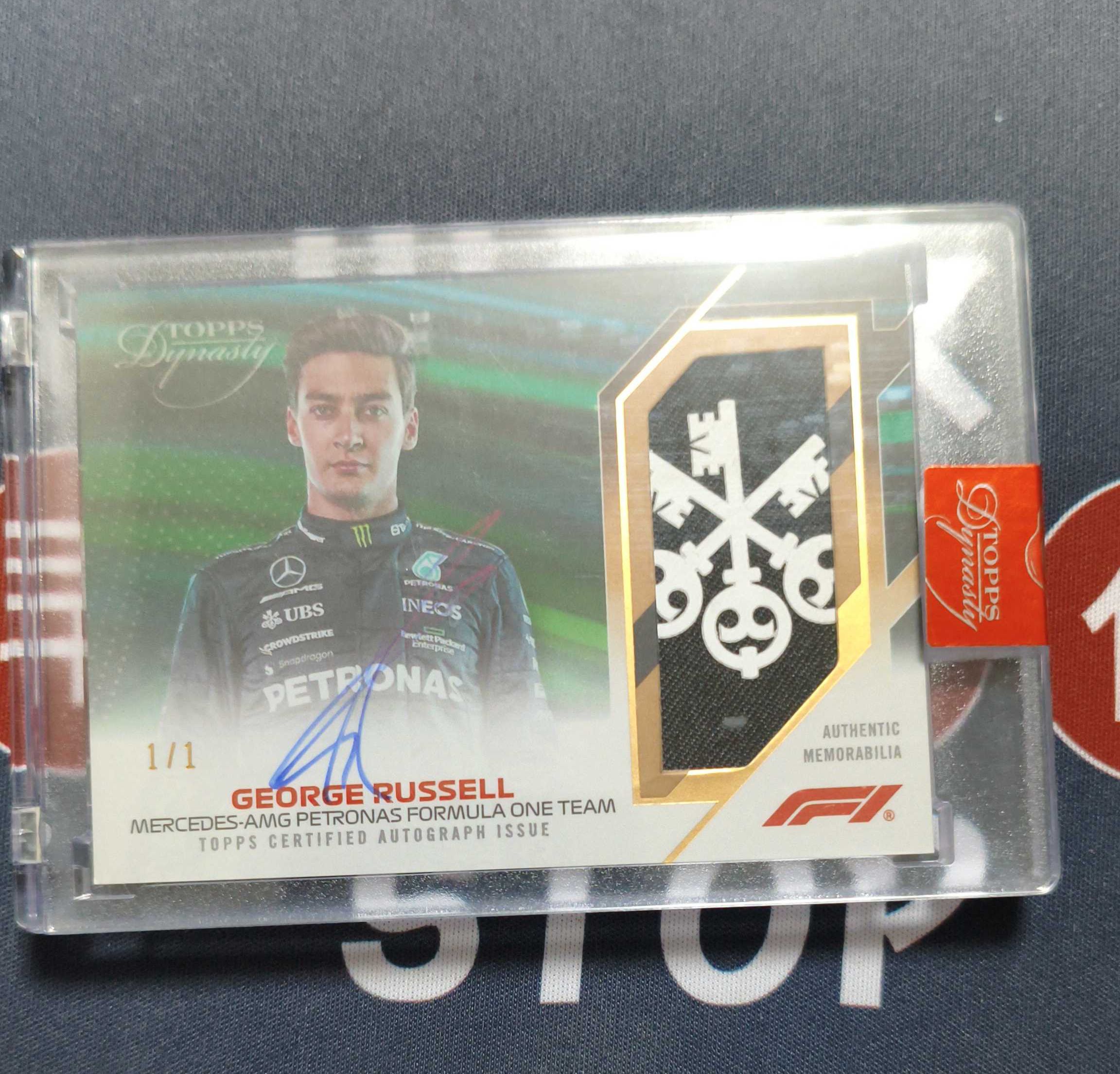 2023 Topps Dynasty George Russell F1 王朝 高端系列 梅赛德斯奔驰 拉塞尔 单窗实物 卡签 1/1编 瑞士 ...