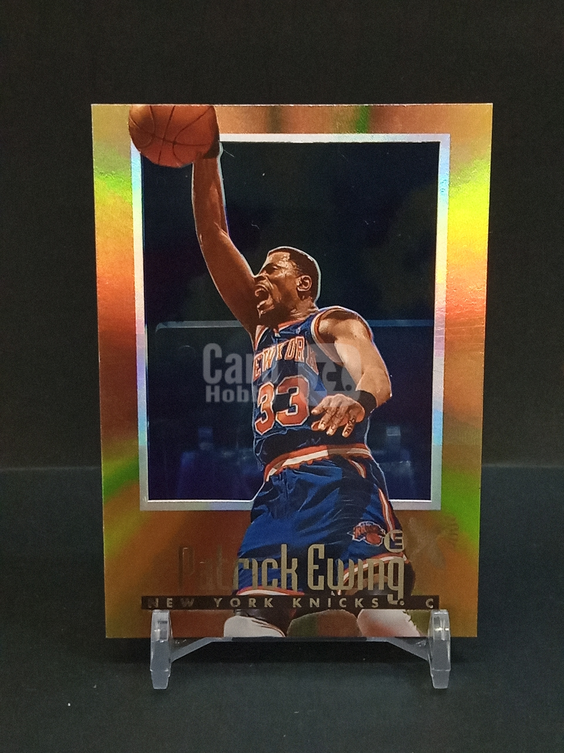 【DC拍卖】9.29小科比(微瑕) `1996-97 Skybox E-X2000 #46 Patrick Ewing 帕特里克尤因 纽约尼克斯 经典老折射球星卡,大猩猩`
