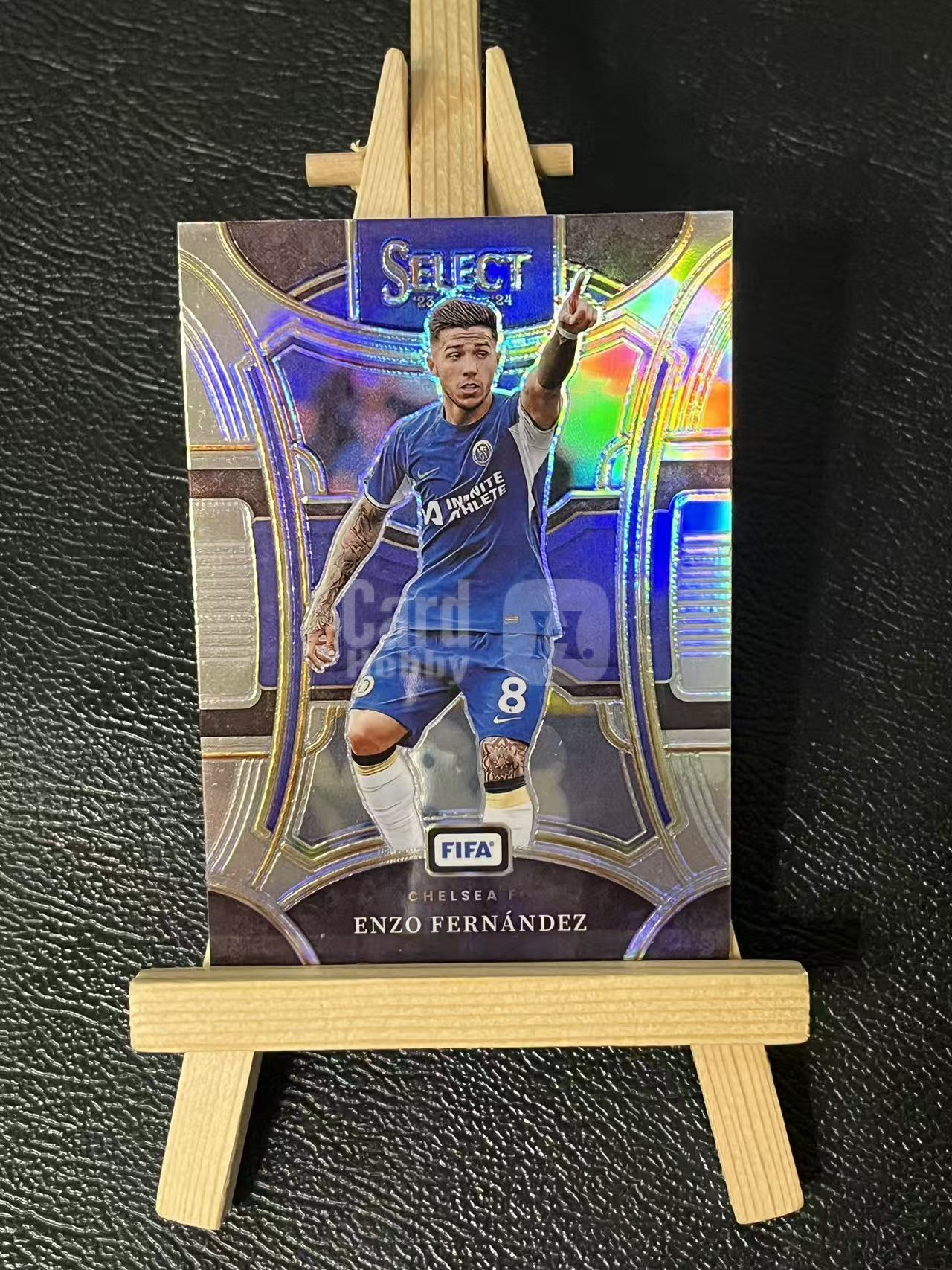 2023-24 Panini Select Enzo Fernández 恩佐 切尔西 银折 实卡精美 卡品如图 LA-2