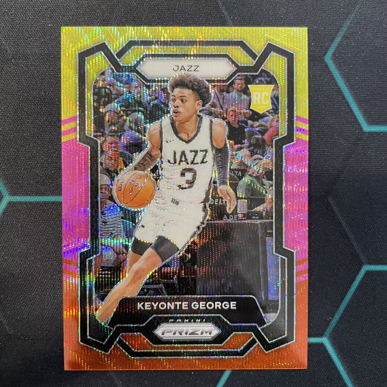 2023-24 Panini Prizm Keyonte George RC 【阿福代卖】 基昂泰 乔治 爵士 新秀 黄粉橙三色波纹折 88编 收藏必备 (行行行)