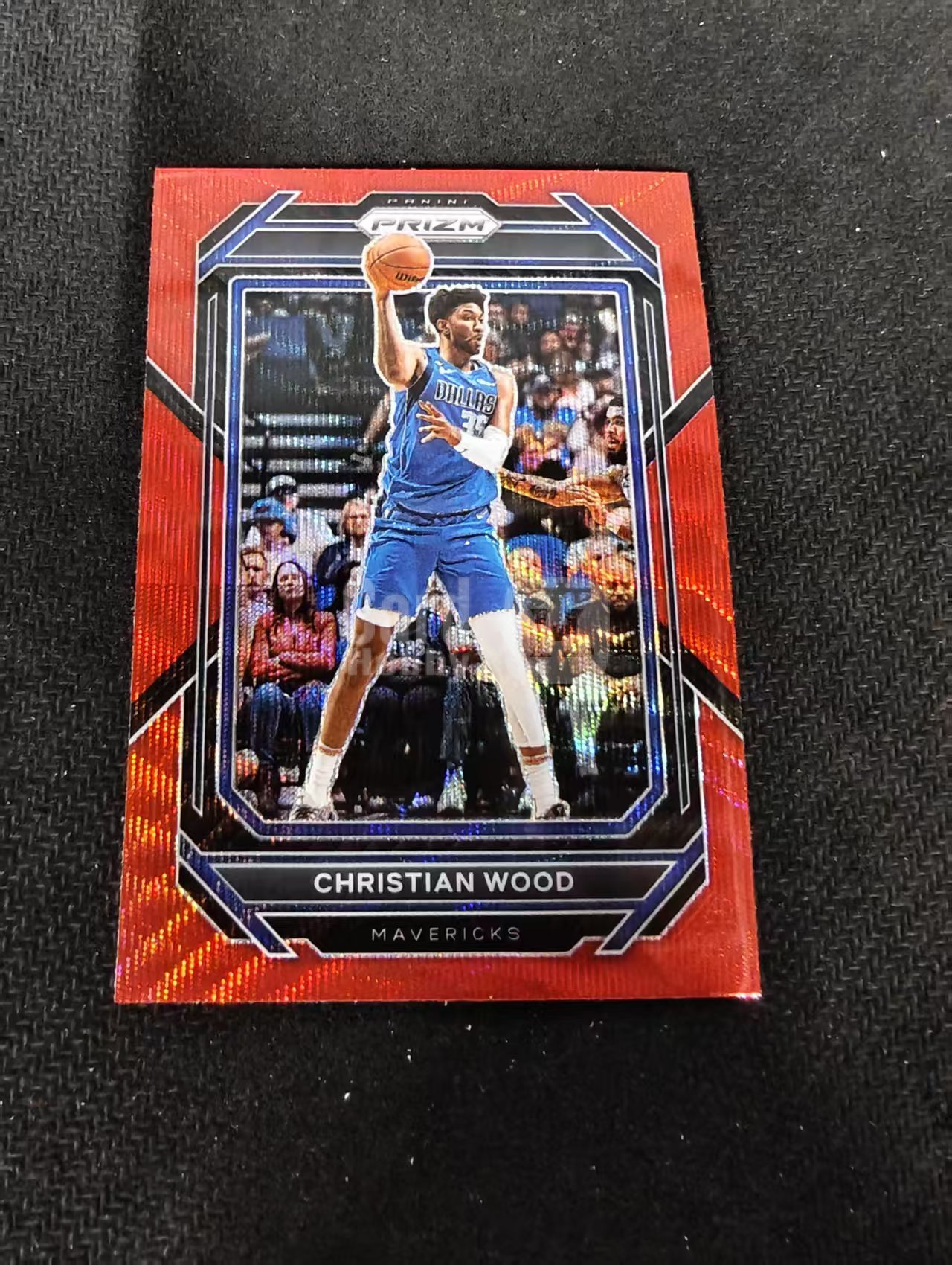 2022-23 Panini Prizm Christian Wood 克里斯蒂安 伍德 独行侠 红波纹 PZ 划痕 边角瑕疵 #192